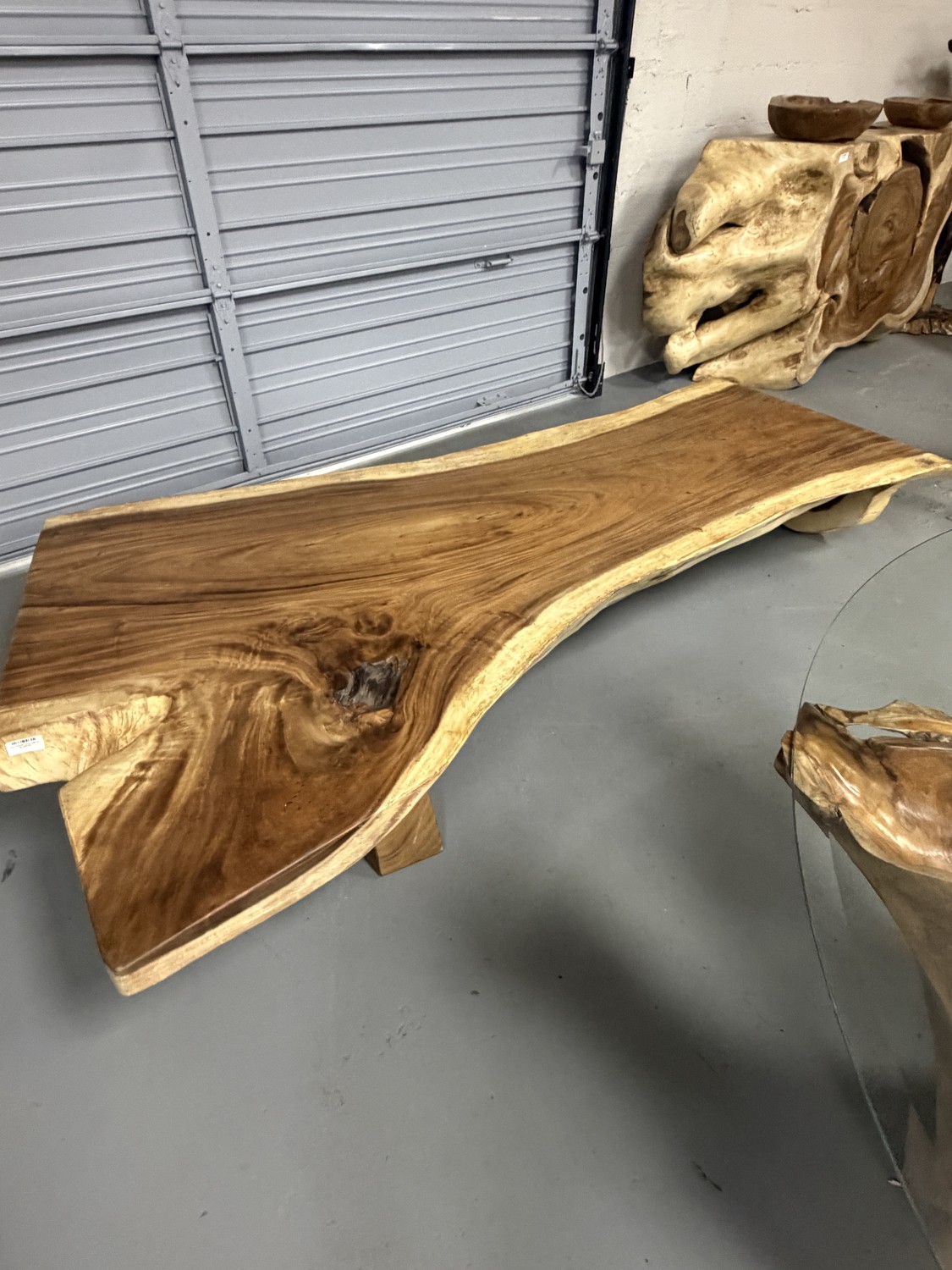 Suar Coffee Table