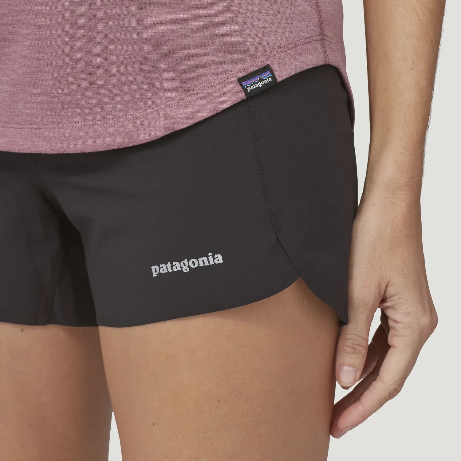 Patagonia Women's Strider Pro Shorts 3 1/2" in Mwlogo, alternate view 6