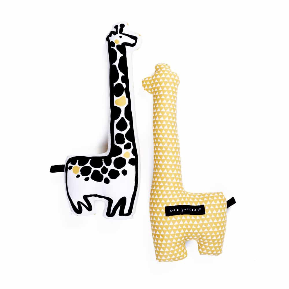 NURSERY FRIENDS THROW PILLOW - GIRAFFE