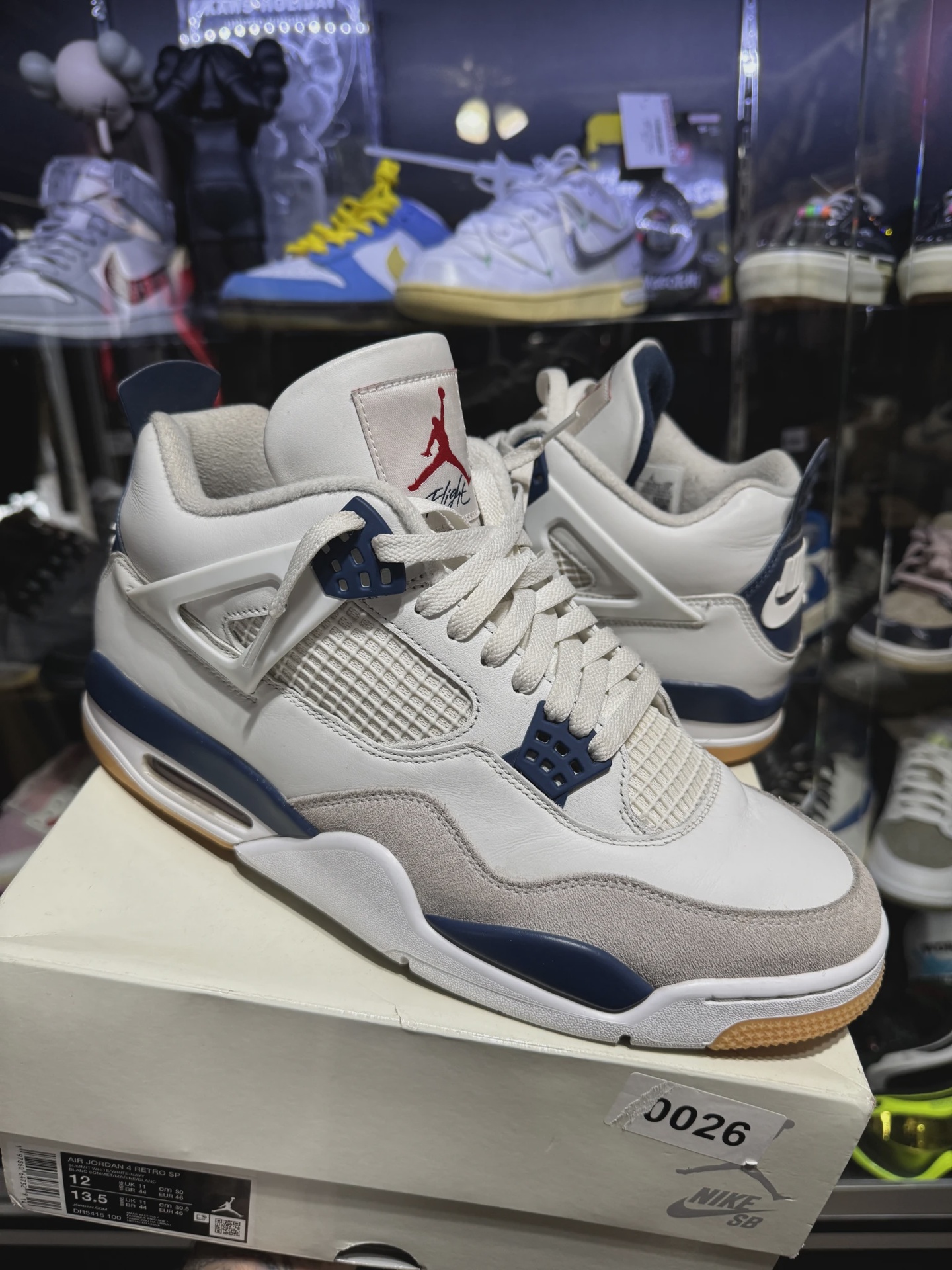 Jordan 4 Retro SB Navy • Pre-Owned [1137]