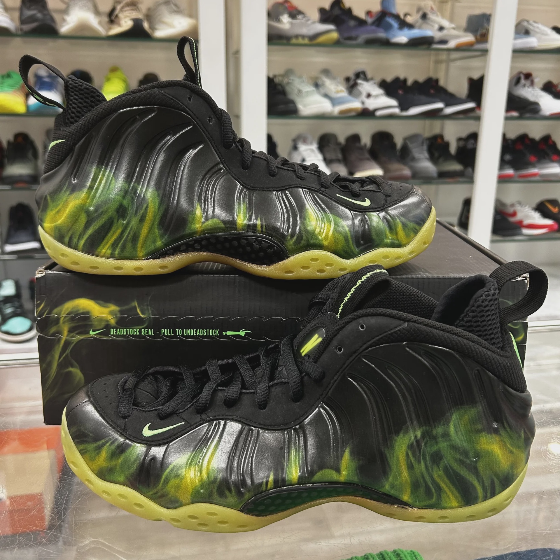 Nike Nike Air Foamposite One ParaNorman - Size US M 10