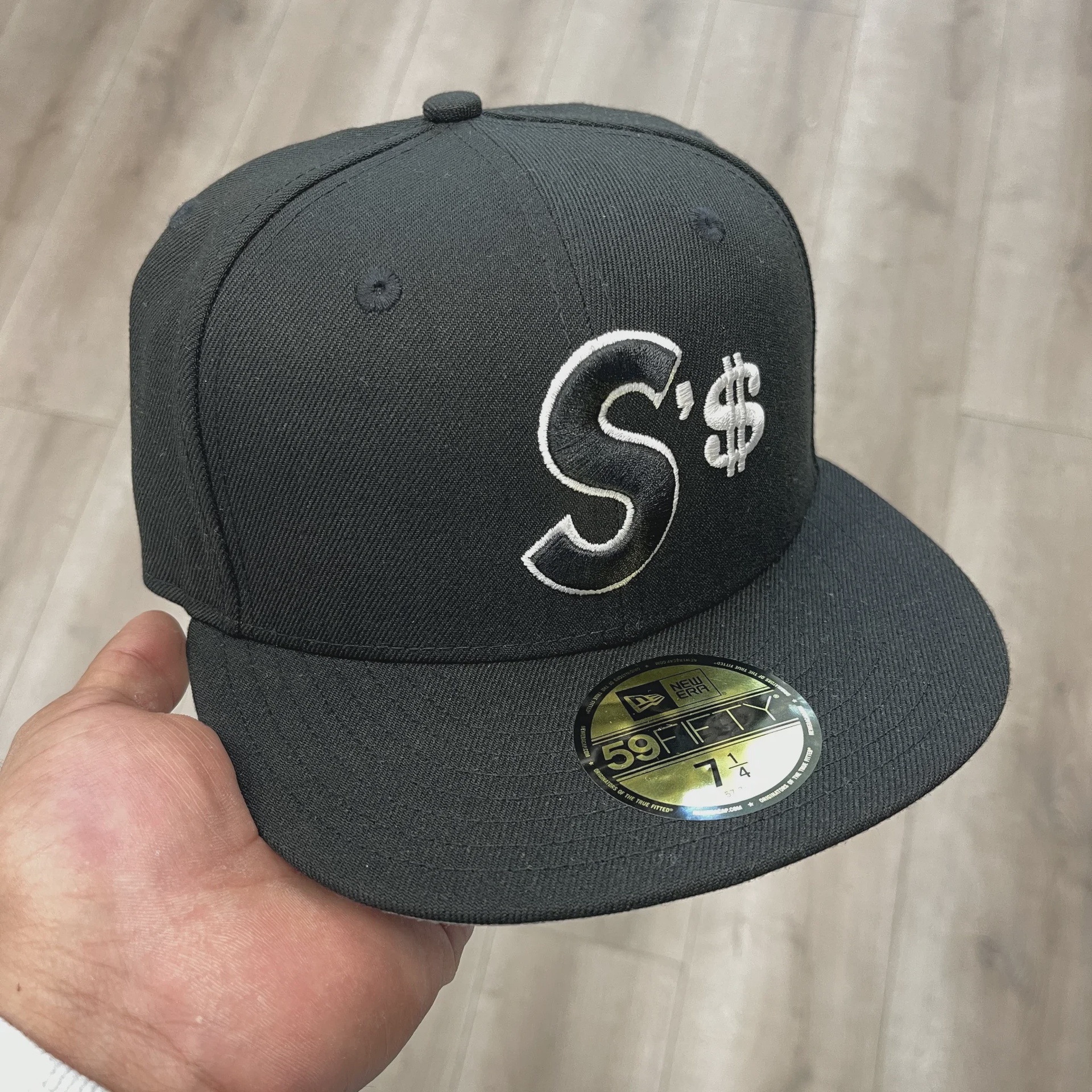 Supreme Supreme Money S Logo New Era 59FIFTY Fitted Hat - Size 7 1/4