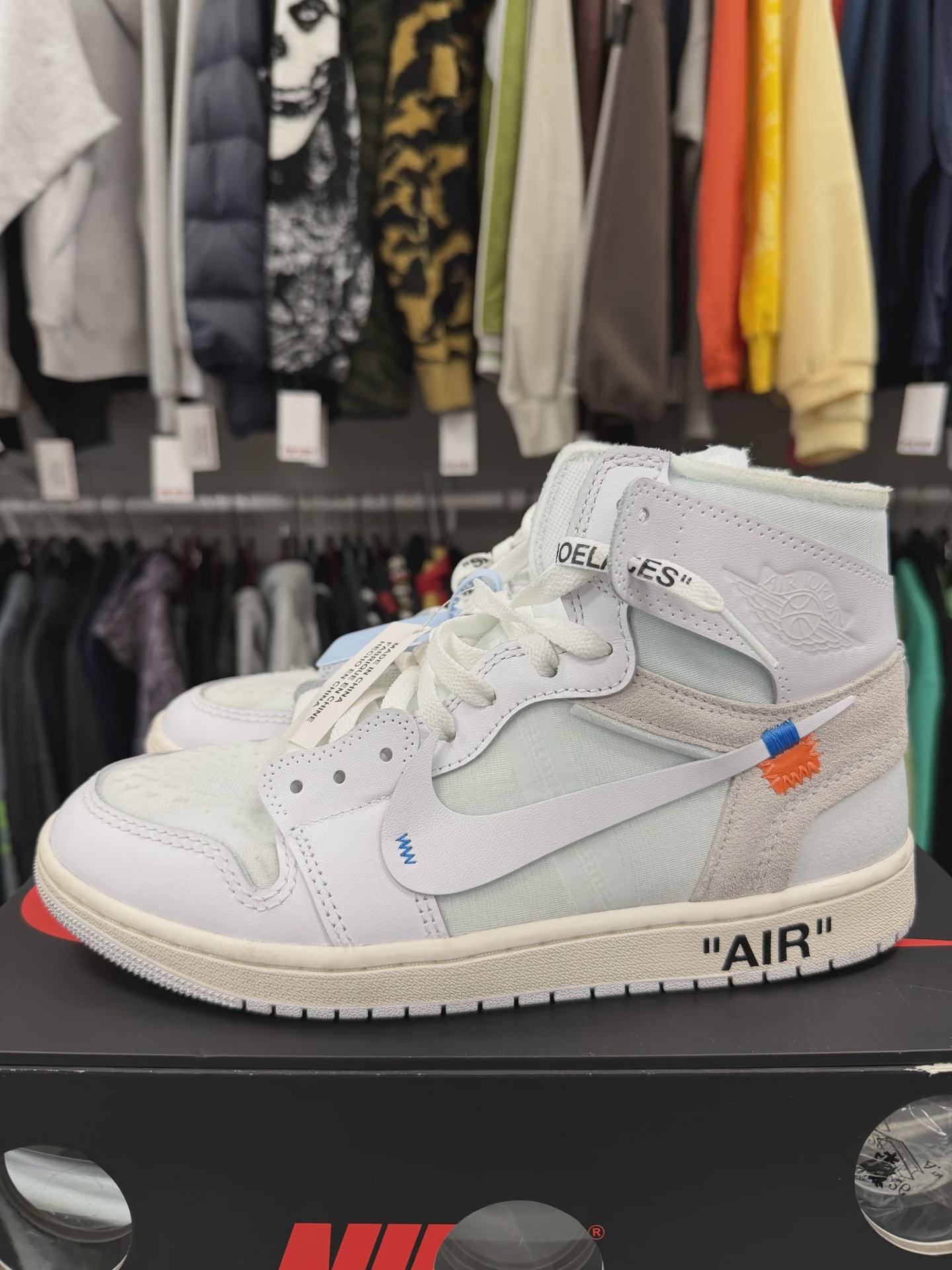 Air Jordan 1 Retro High Virgil Abloh Archive Alaska (no purple laces) • Pre-Owned [6070] - photo 4