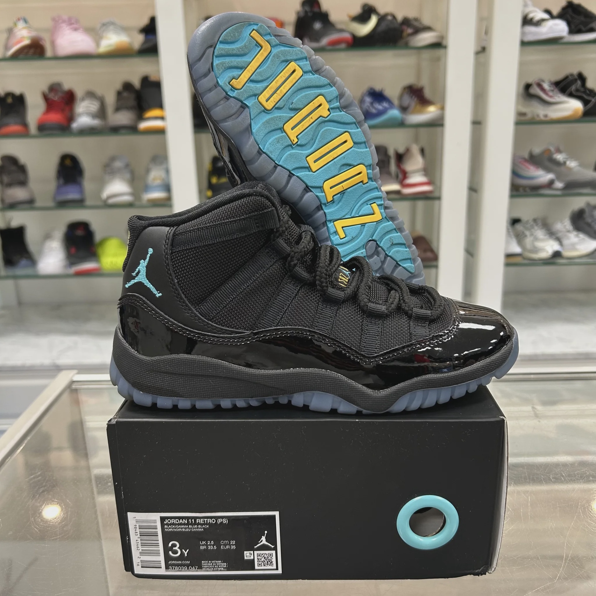 Air Jordan 11 Retro Gamma Blue (2025) (Preschool) • Pre-Owned [2263] - photo 1
