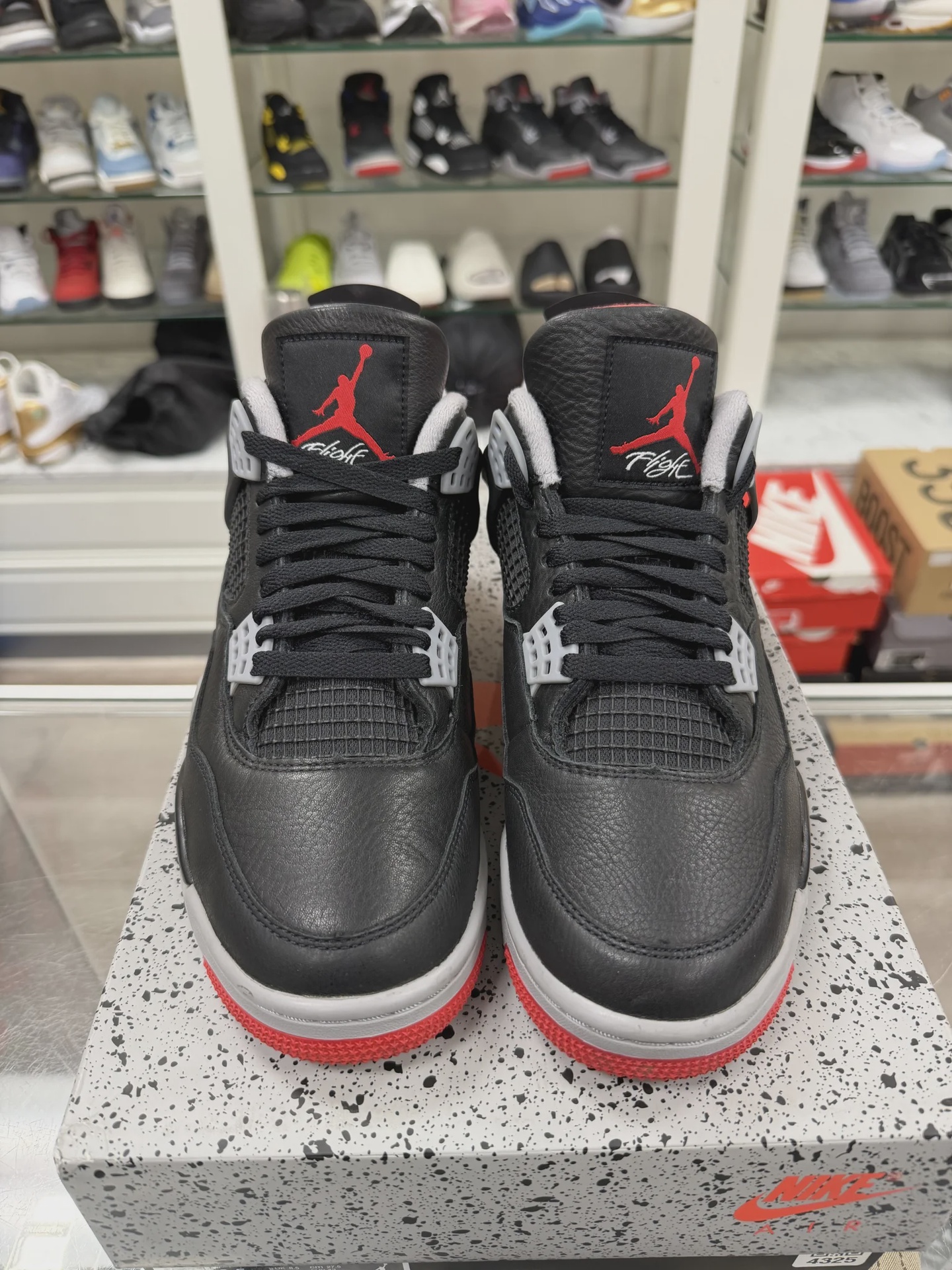 Air Jordan 4 Retro Black Red Reimagined • Pre-Owned [5071] - photo 6