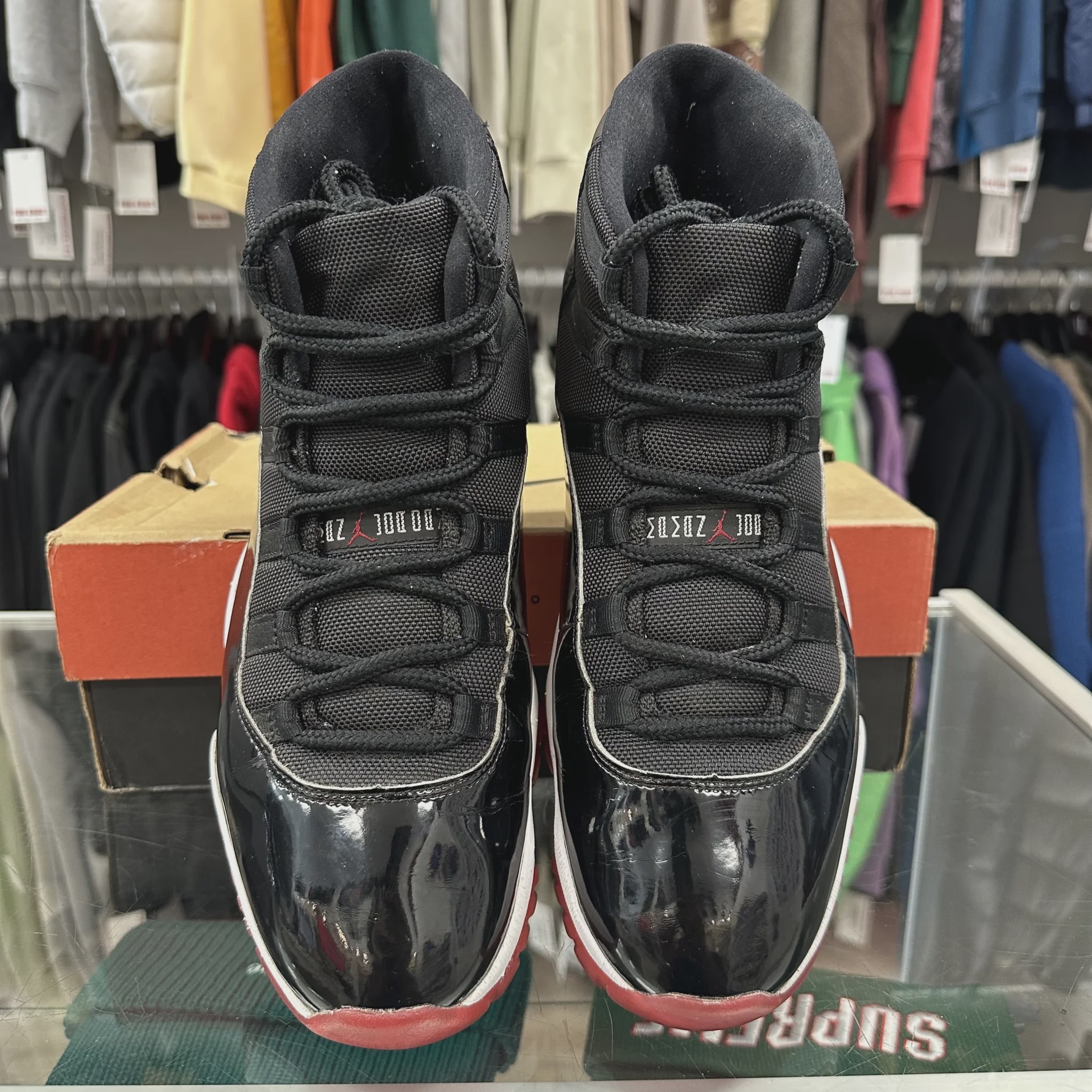 Air Jordan 11 Retro Playoffs Black Red (2019) • Pre-Owned [4439] - photo 4