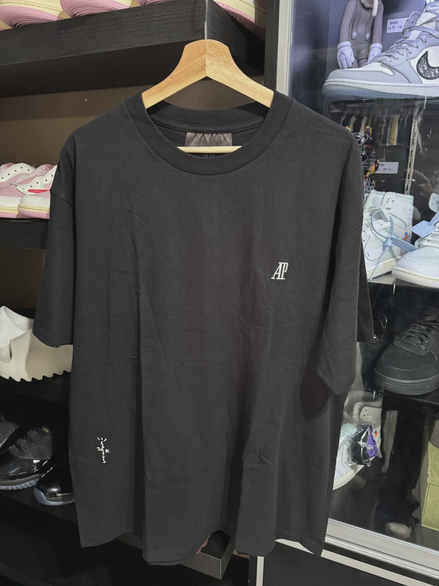 Travis Scott CJ x Audemars Piguet Vintage Tee Black • Brand New [5322] - photo 1