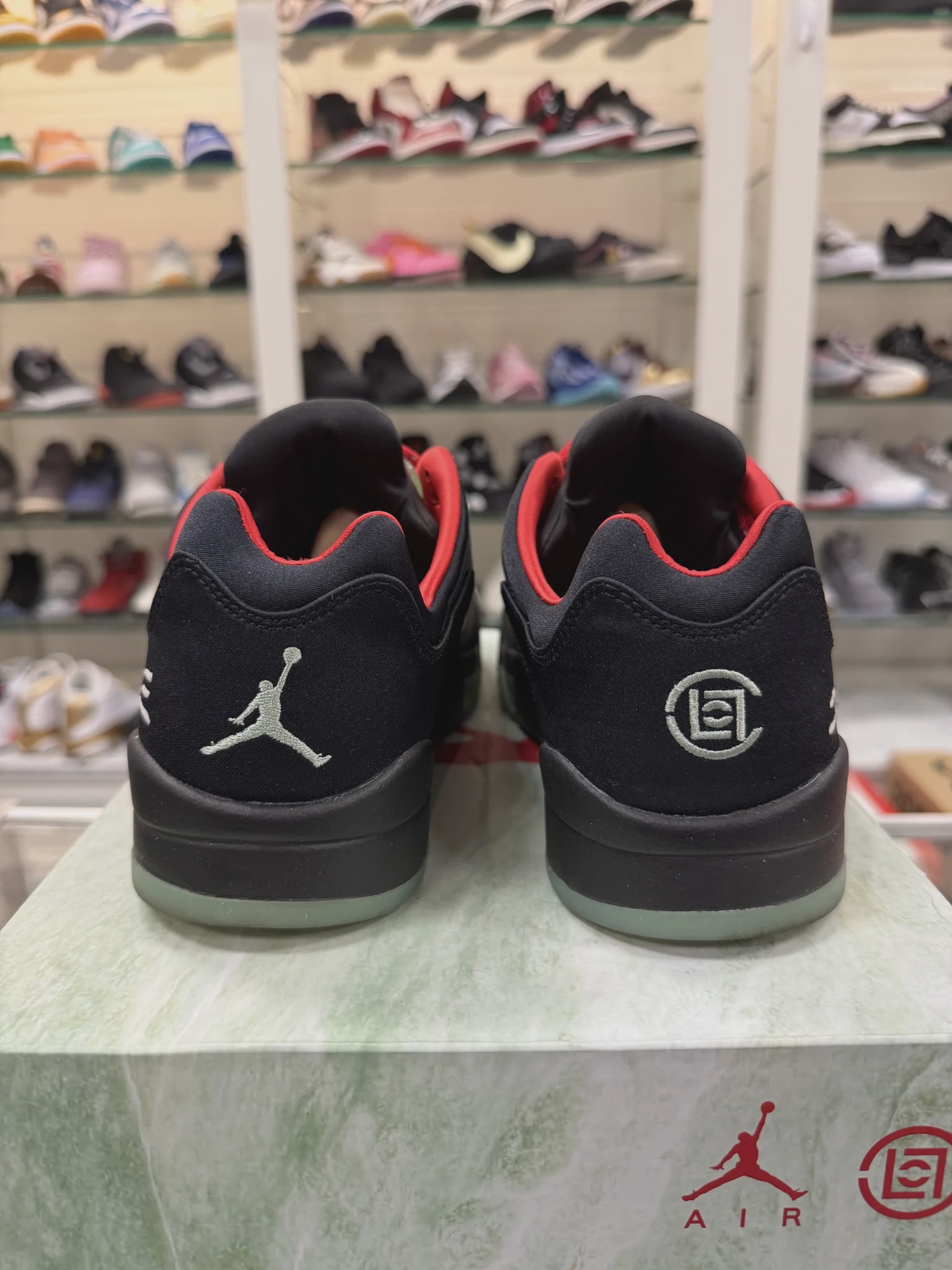 Air Jordan 5 Retro Low CLOT Jade • Pre-Owned [9099] - photo 4