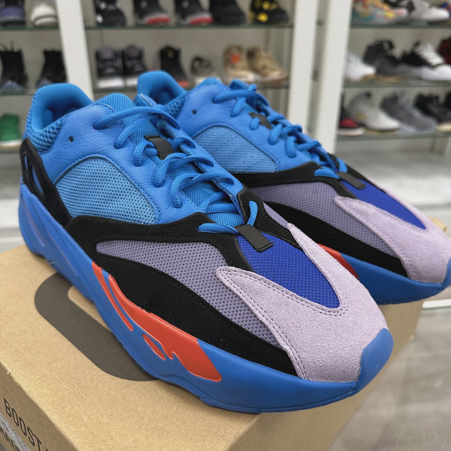 adidas Yeezy Boost 700 Hi-Res Blue • Pre-Owned [2397] - photo 7