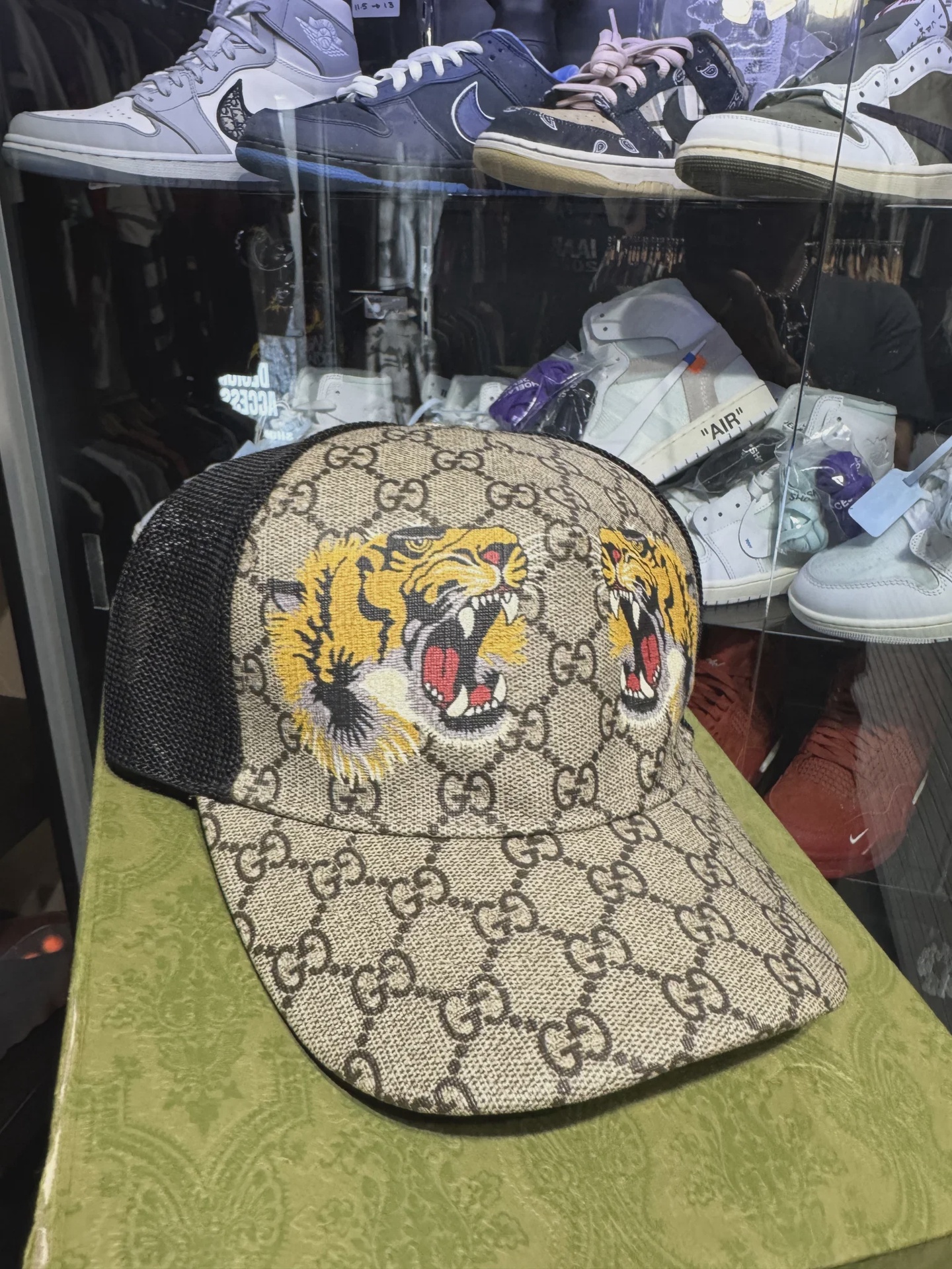 Gucci Tiger Beige Hat  • Pre-Owned [7928] - photo 2