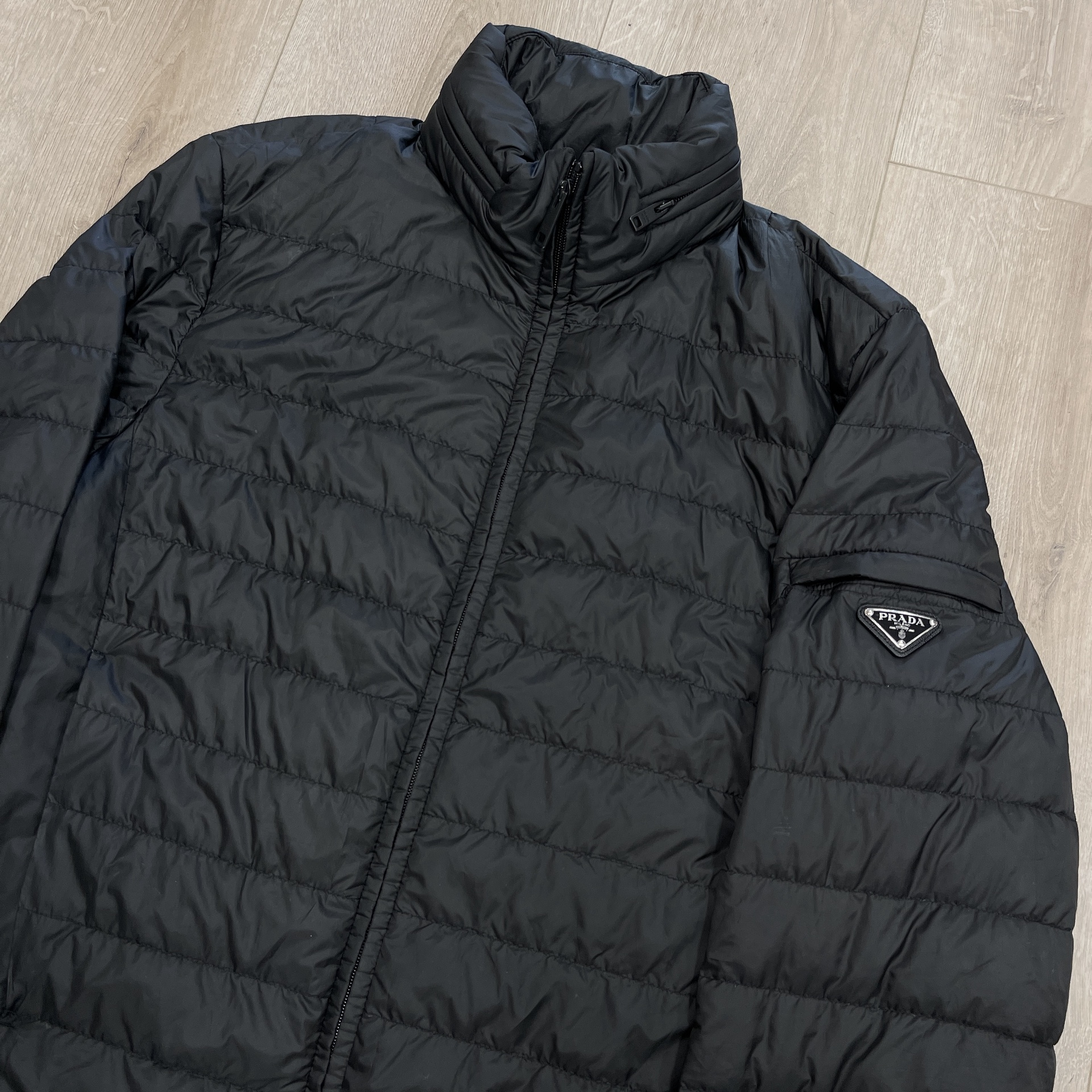 Prada Down Jacket Black with Hood - Pre-Owned 3