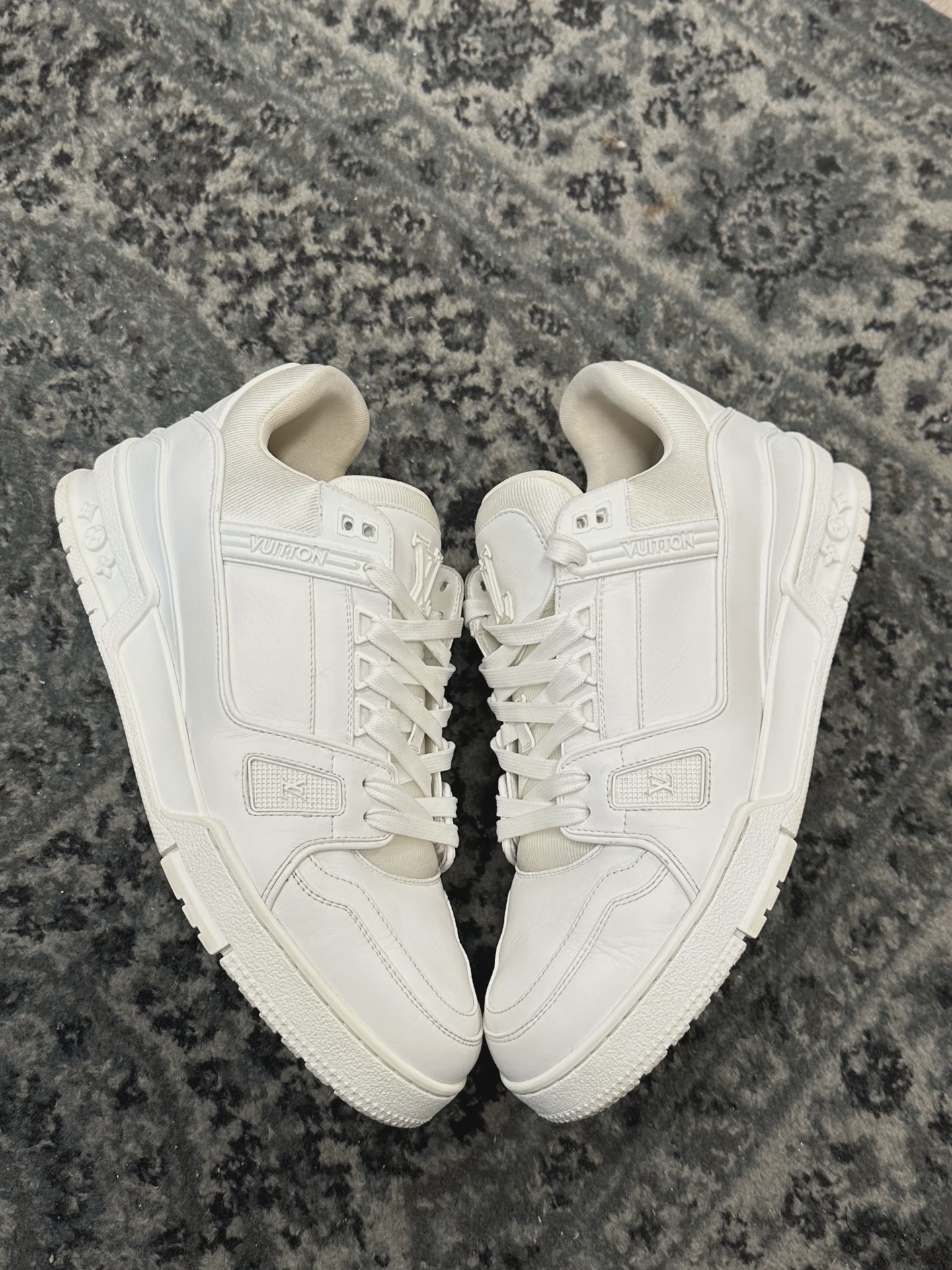 Louis Vuitton Trainer Low 'White' NO BOX • Pre-Owned [7763] - photo 4