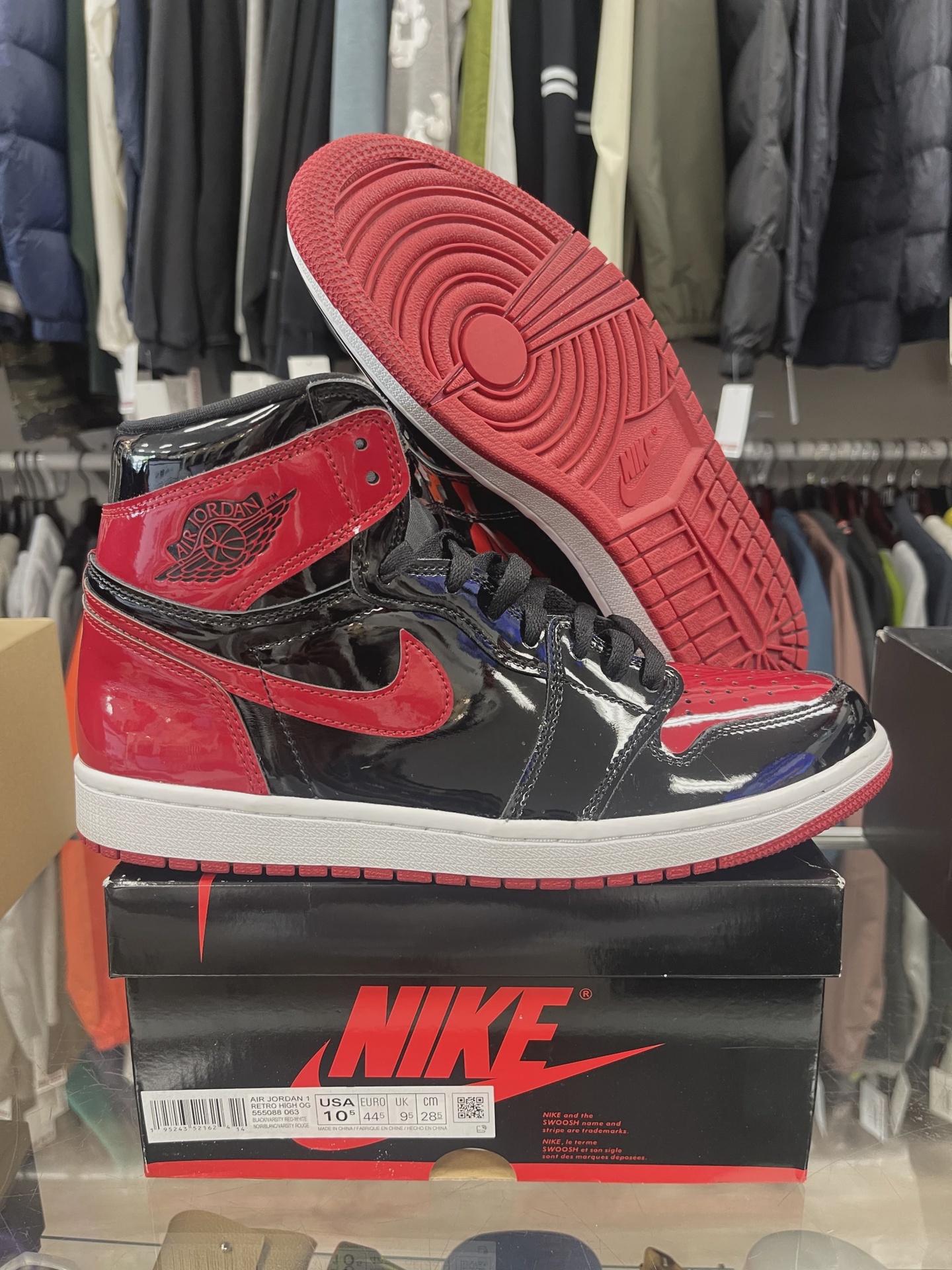 Jordan 1 Retro High OG Patent Bred • Pre-Owned [1457]