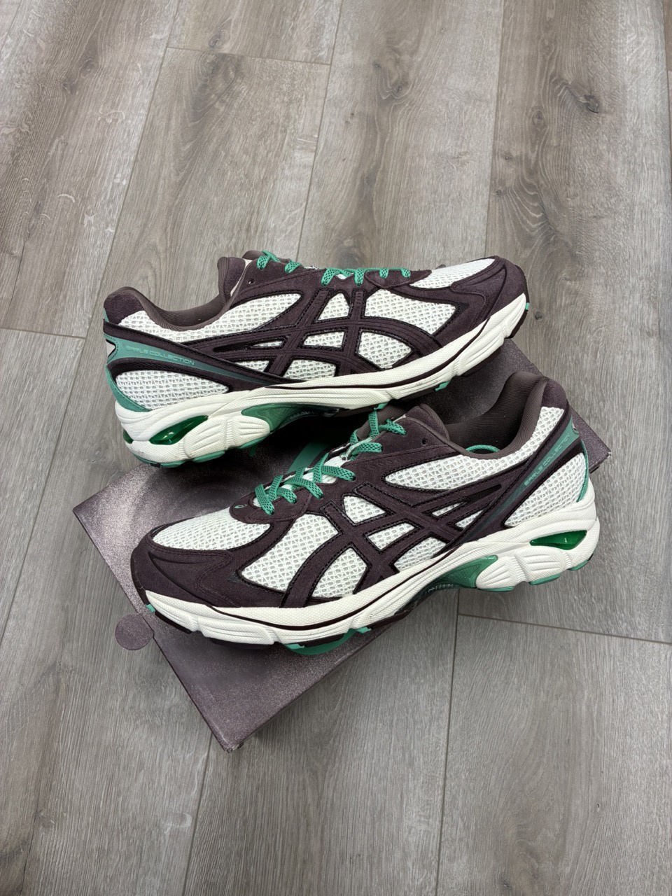 ASICS GT-2160 Earls Collection Ngāwari - Pre-Owned 2