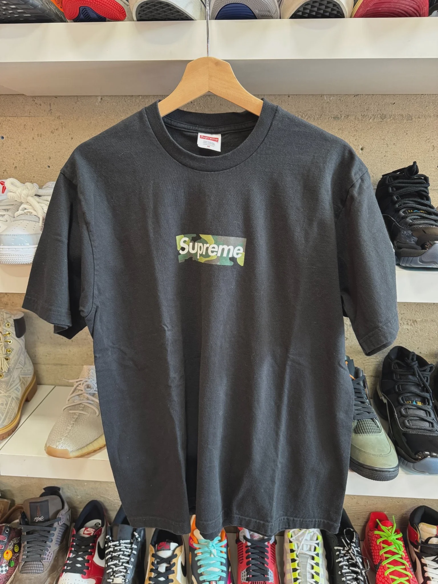 Supreme Box Logo Tee (FW23) Black M • Pre-Owned [9214] - photo 1