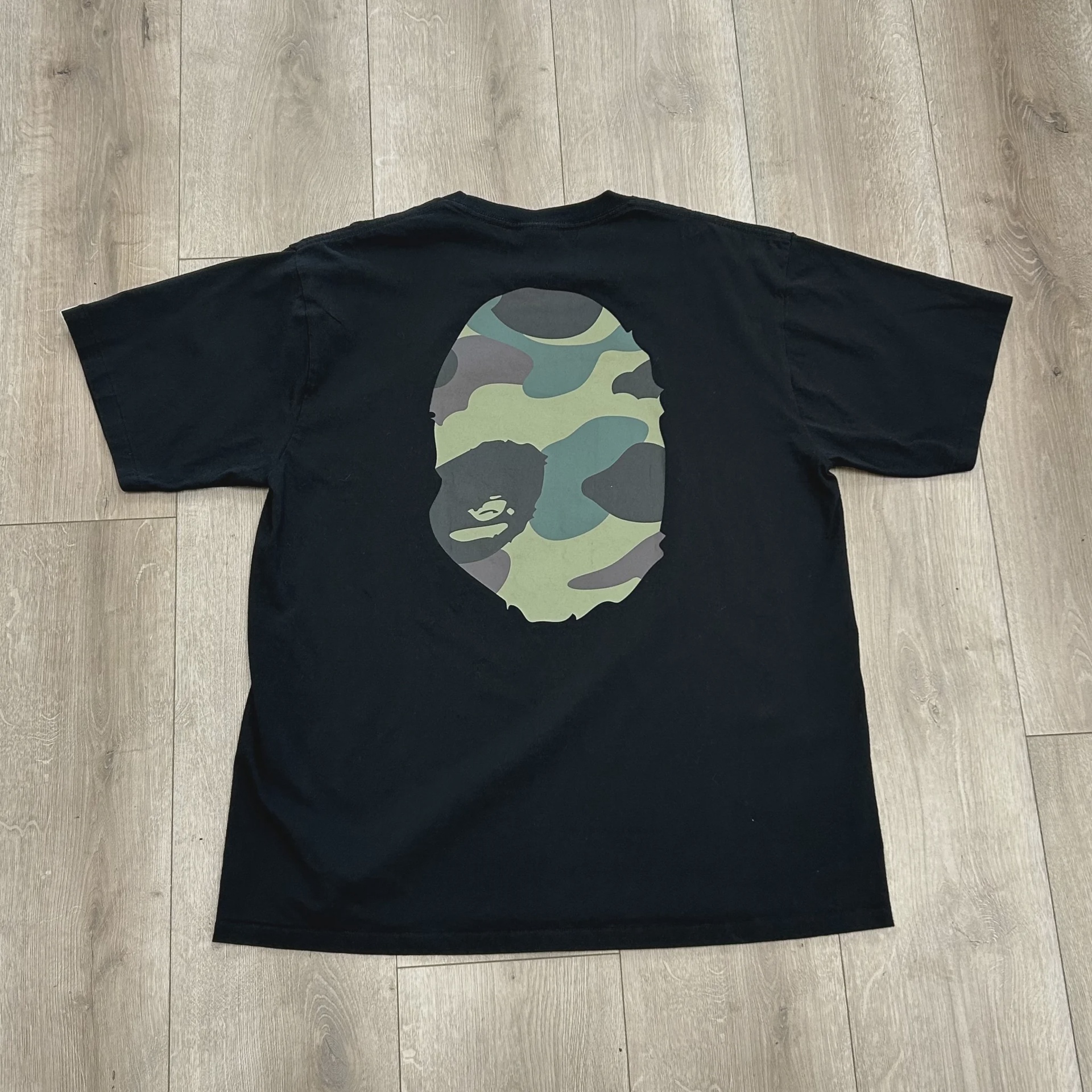BAPE Giant 1st Camo Big Ape Head Tee • Pre-Owned [5252] - photo 3