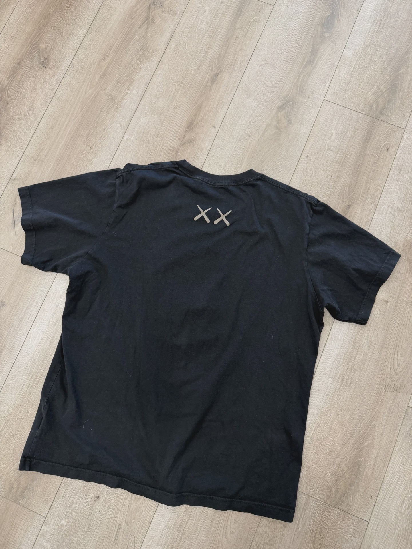 Kaws tee black • Pre-Owned [5694] - photo 2