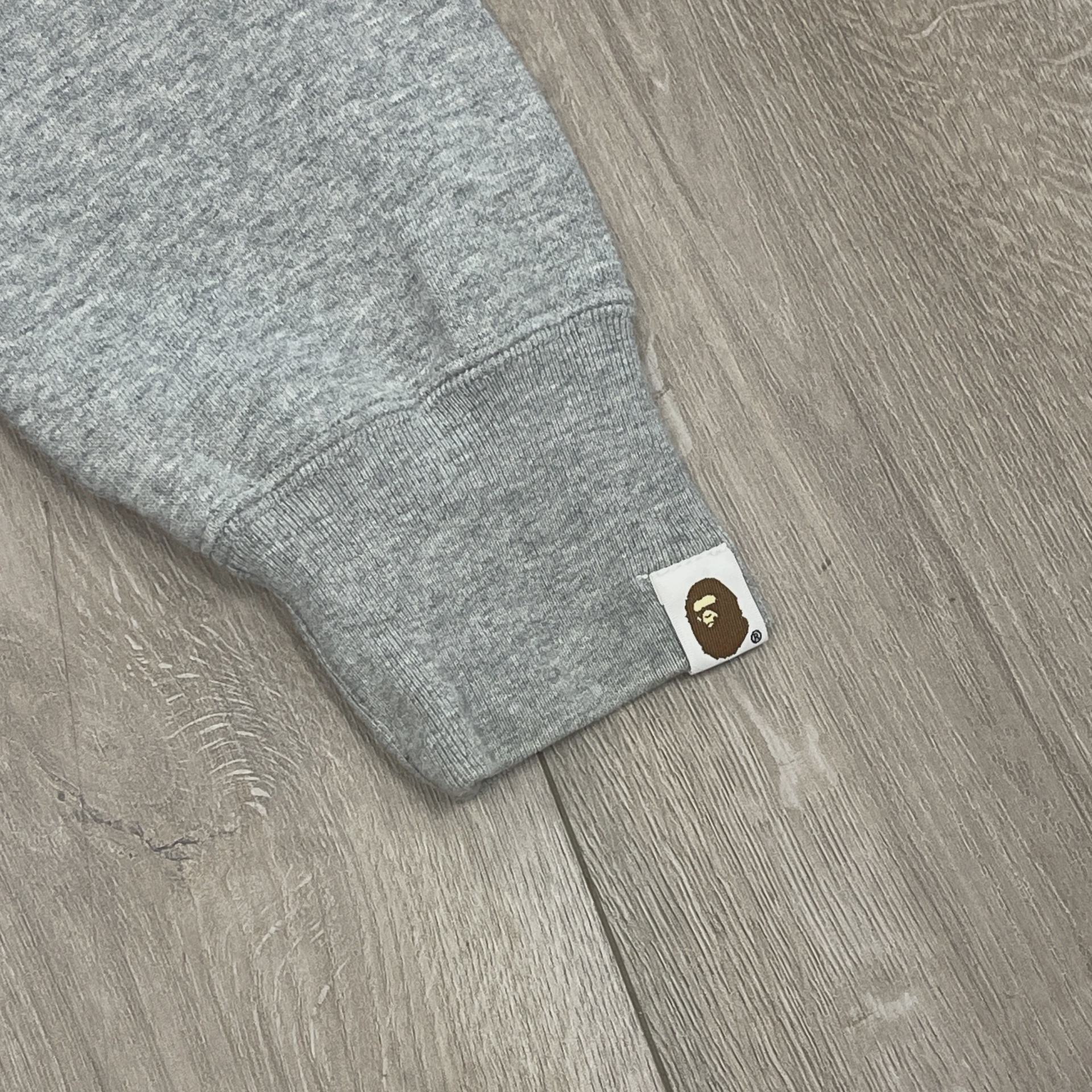 BAPE Heather Grey Pullover Hoodie • Pre-Owned [3831] 6