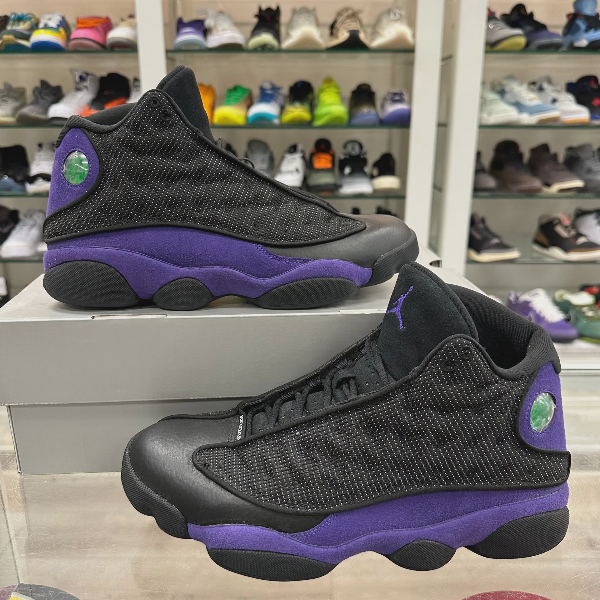Air Jordan 13 Retro Court Purple • Pre-Owned [1971] - photo 1