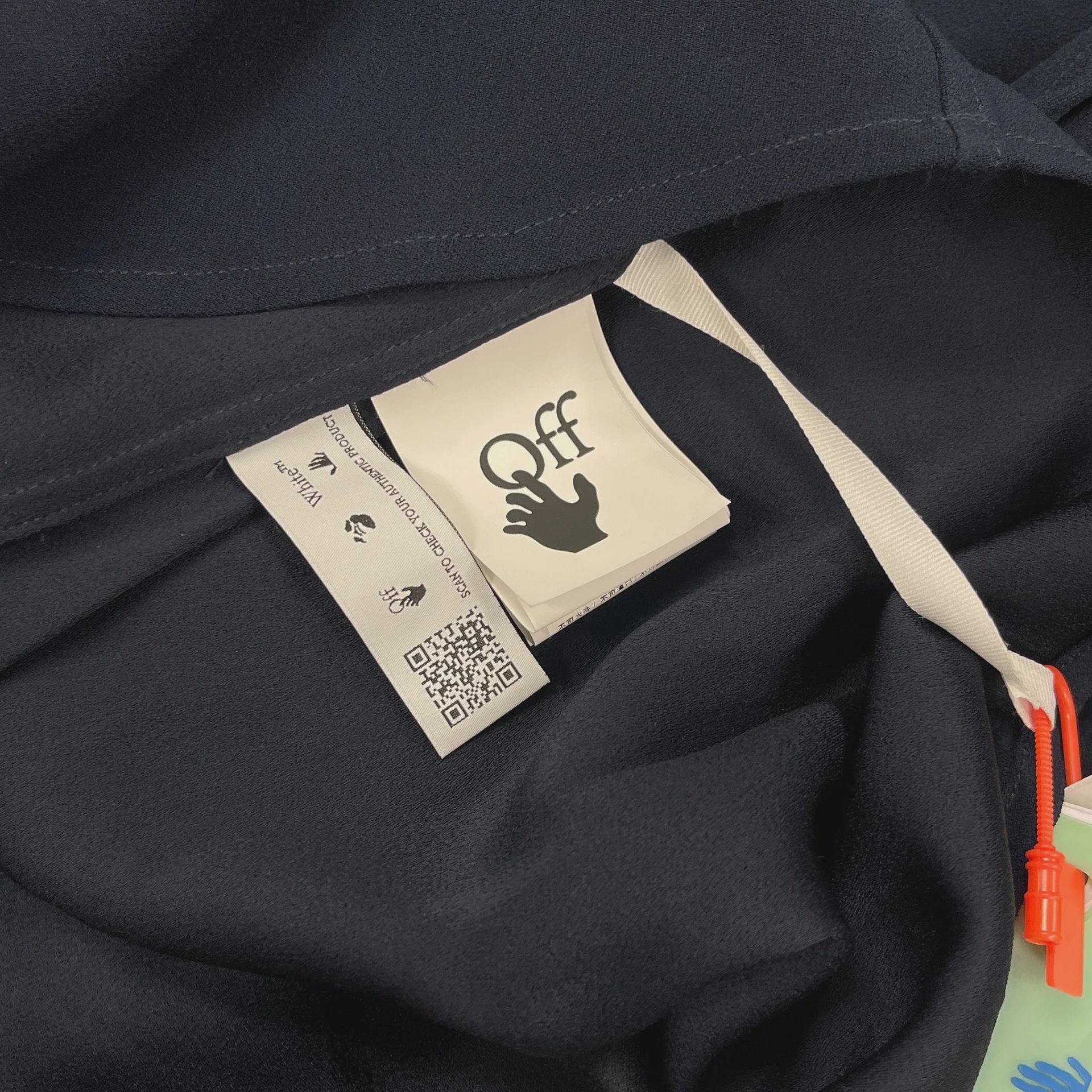 Off-White Classic Button-Down Shirt Navy • Brand New [2239] - photo 5