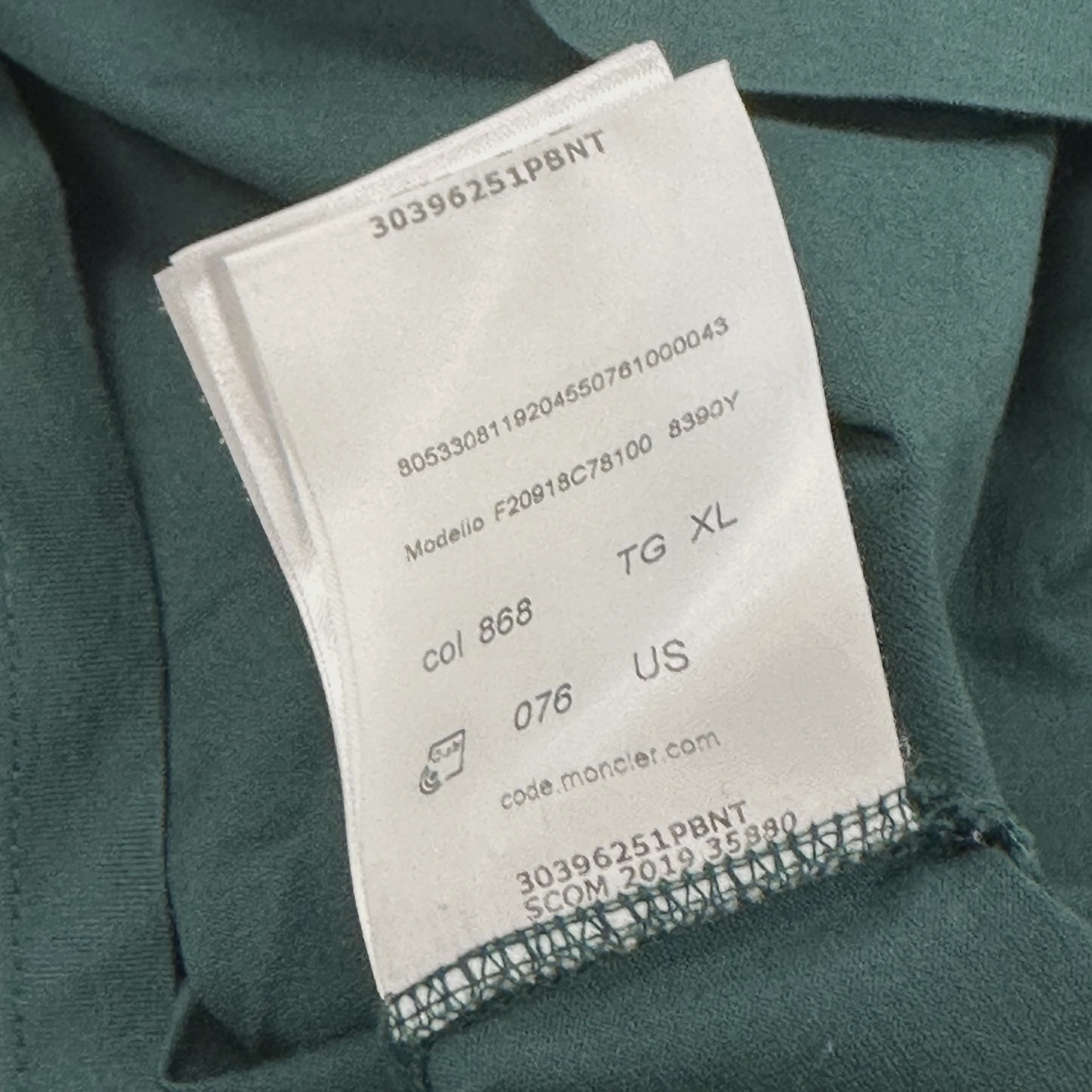 Moncler tee • Pre-Owned [4715] 2