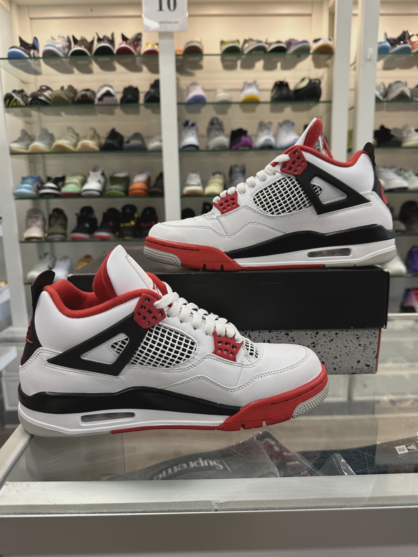 Air Jordan 4 Retro Fire Red (2020) • Pre-Owned [3464] 8