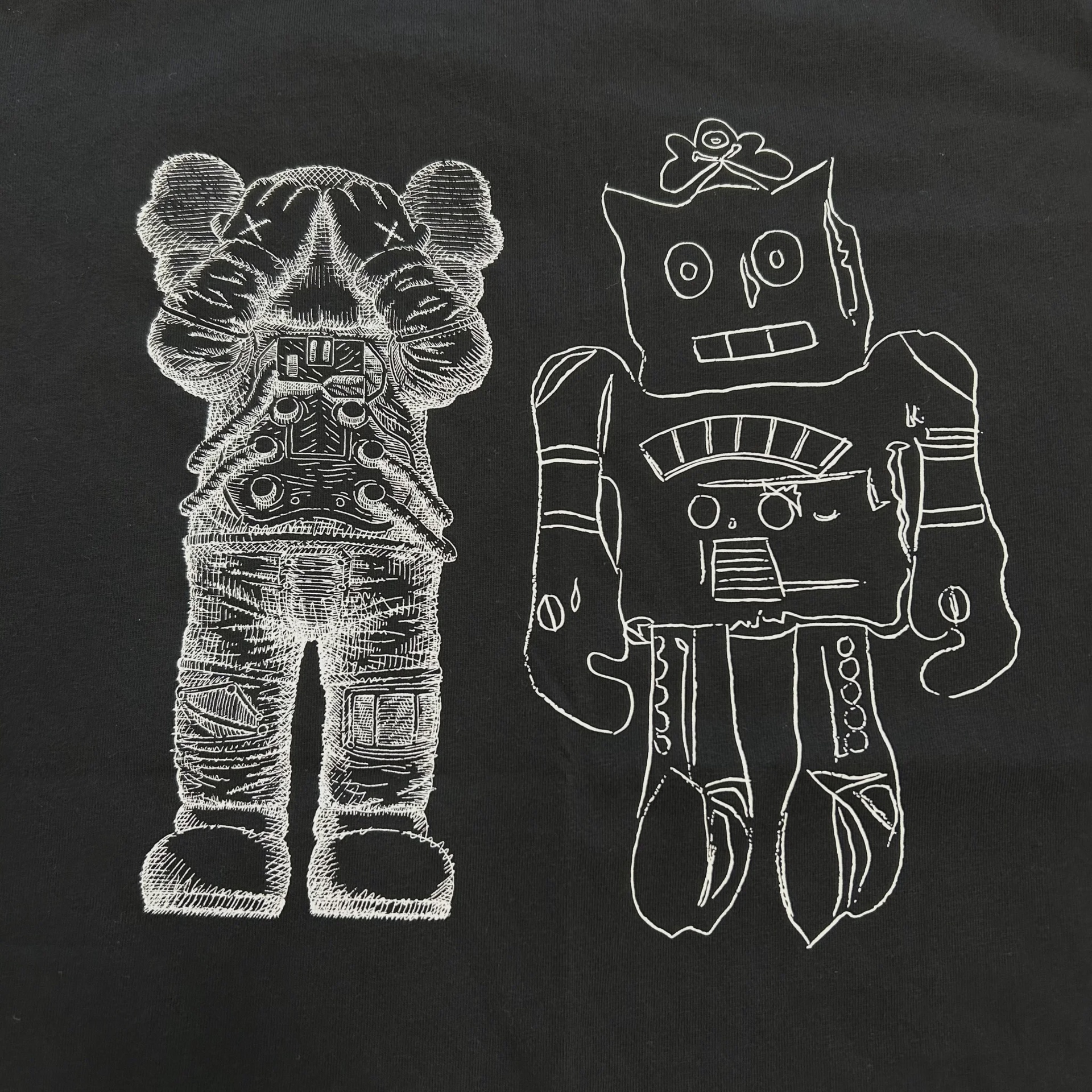 KAWS x Uniqlo Warhol UT Graphic 476351 T-shirt Black • Pre-Owned [9121] - photo 2