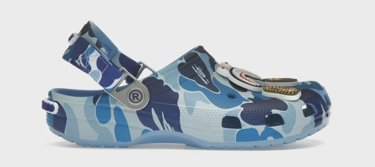 Crocs Crocs Classic Clog A Bathing Ape ABC Camo Blue - Size US M 8