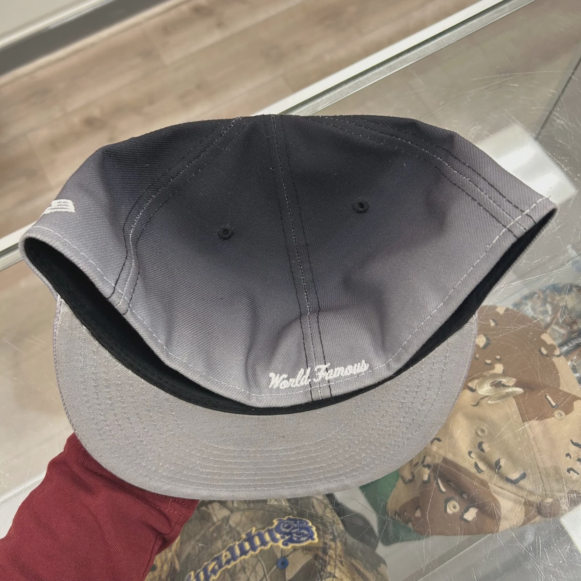 SS23 Supreme Gradient Box Logo New Era 'Black' • Pre-Owned [1663] - photo 4