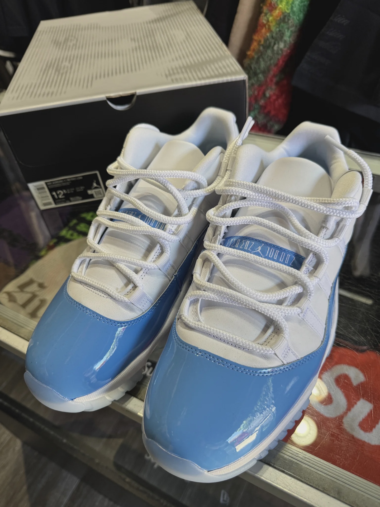Air Jordan 11 Retro Low University Blue (2026) • Pre-Owned [1876] - photo 3