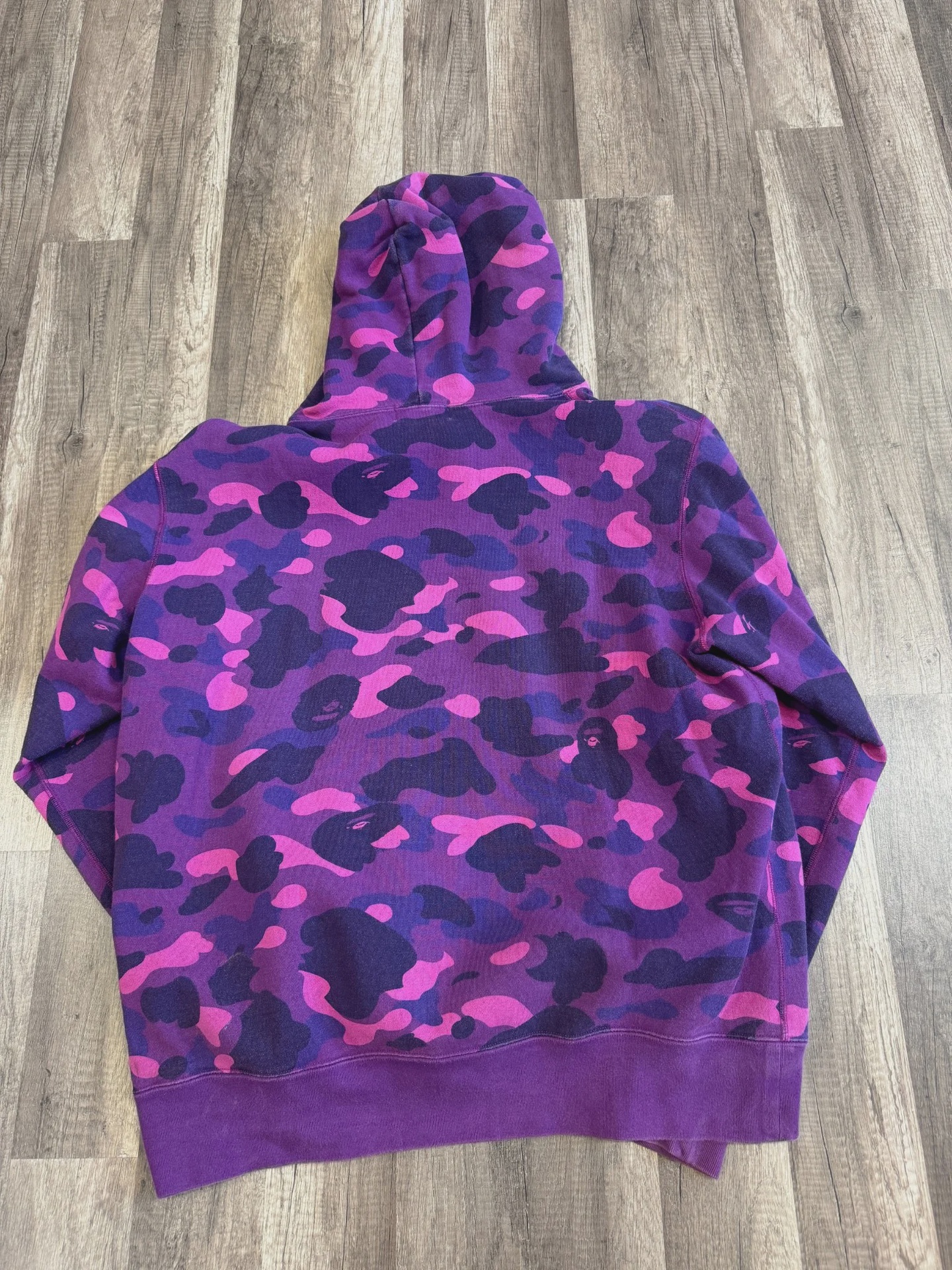 BAPE College Logo Purple Camo Hoodie  XXL • Pre-Owned [7204] - photo 2