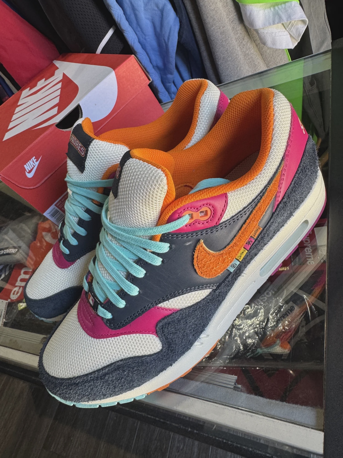 Nike Air Max 1 Padres City Connect (2026) • Pre-Owned [5413] - photo 3