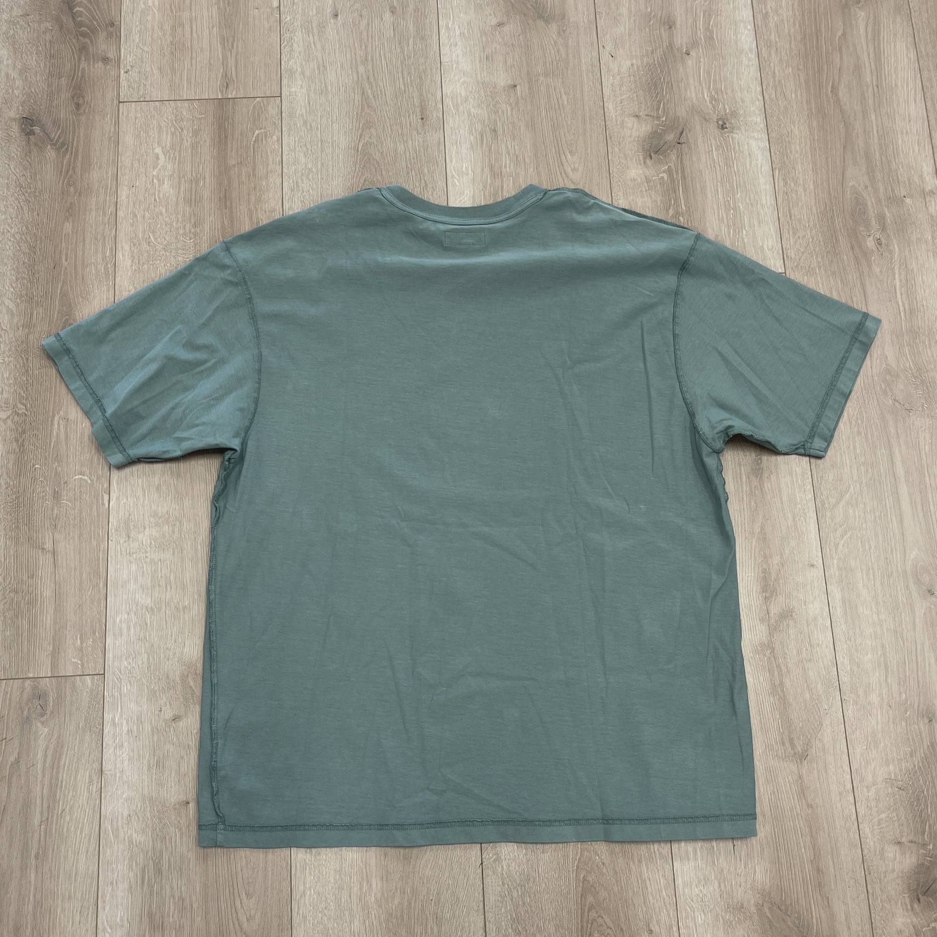 Stüssy Lazy Tee • Pre-Owned [1132] 2