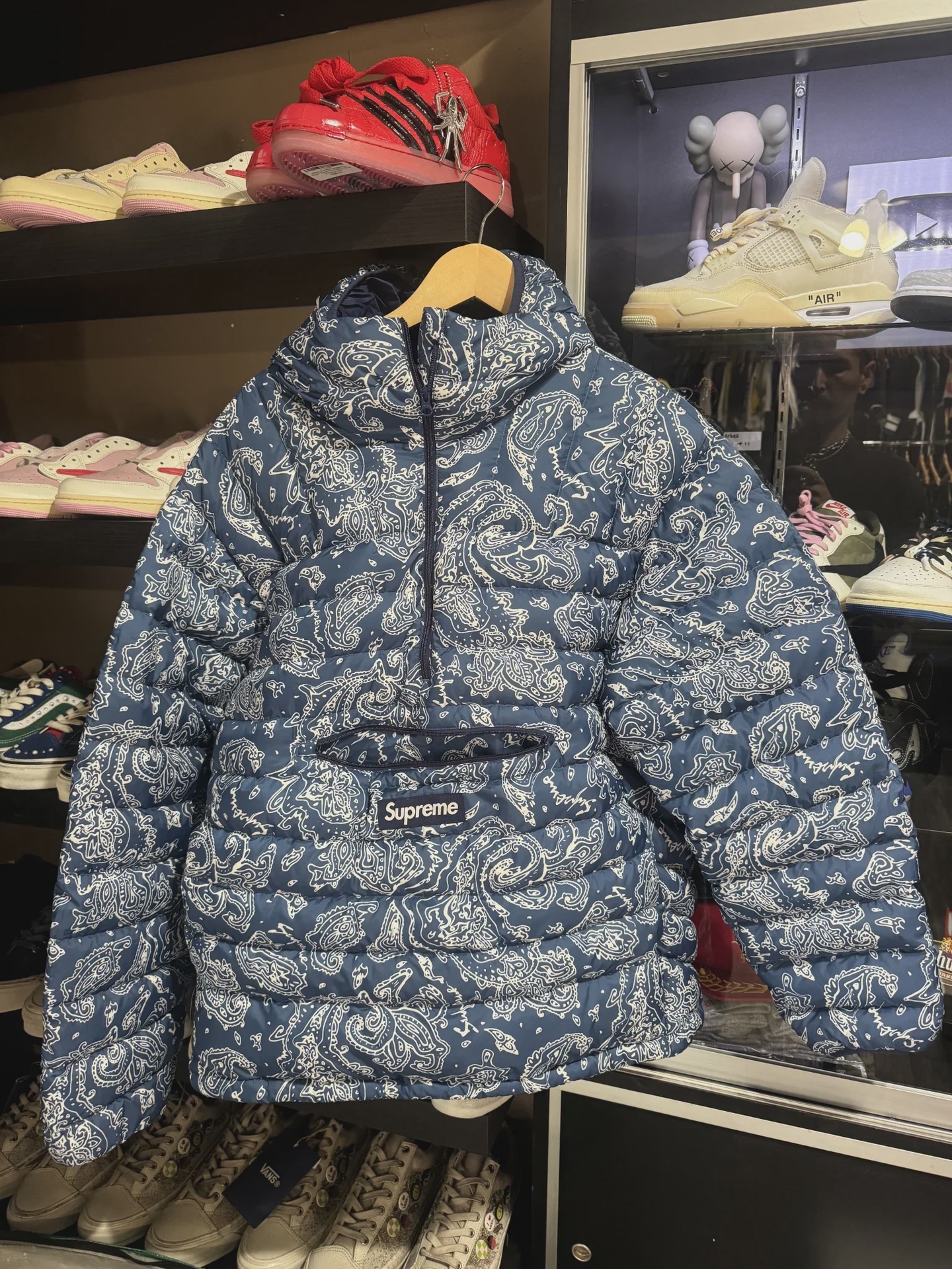 Supreme Supreme Bandana Puffer Jacket - Size M