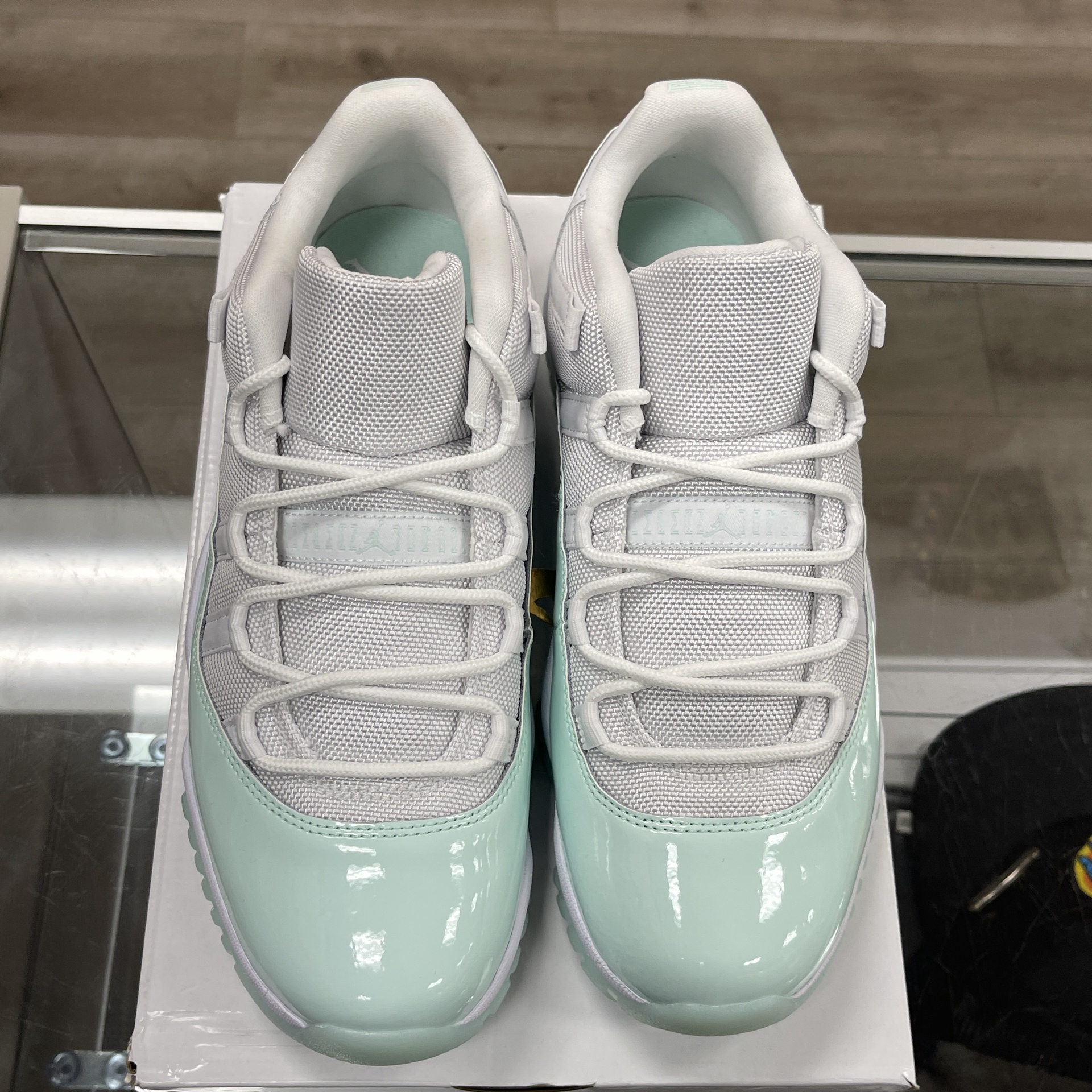 Jordan 11 Retro Low Igloo (W) - Pre-Owned 3