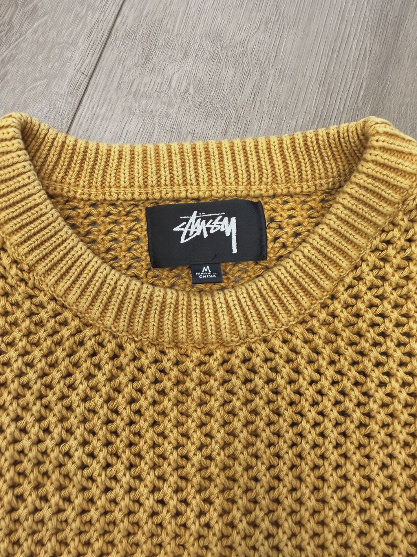 Stüssy Pigment Dyed Loose Gauge Sweater gold • Pre-Owned [0163] - photo 2