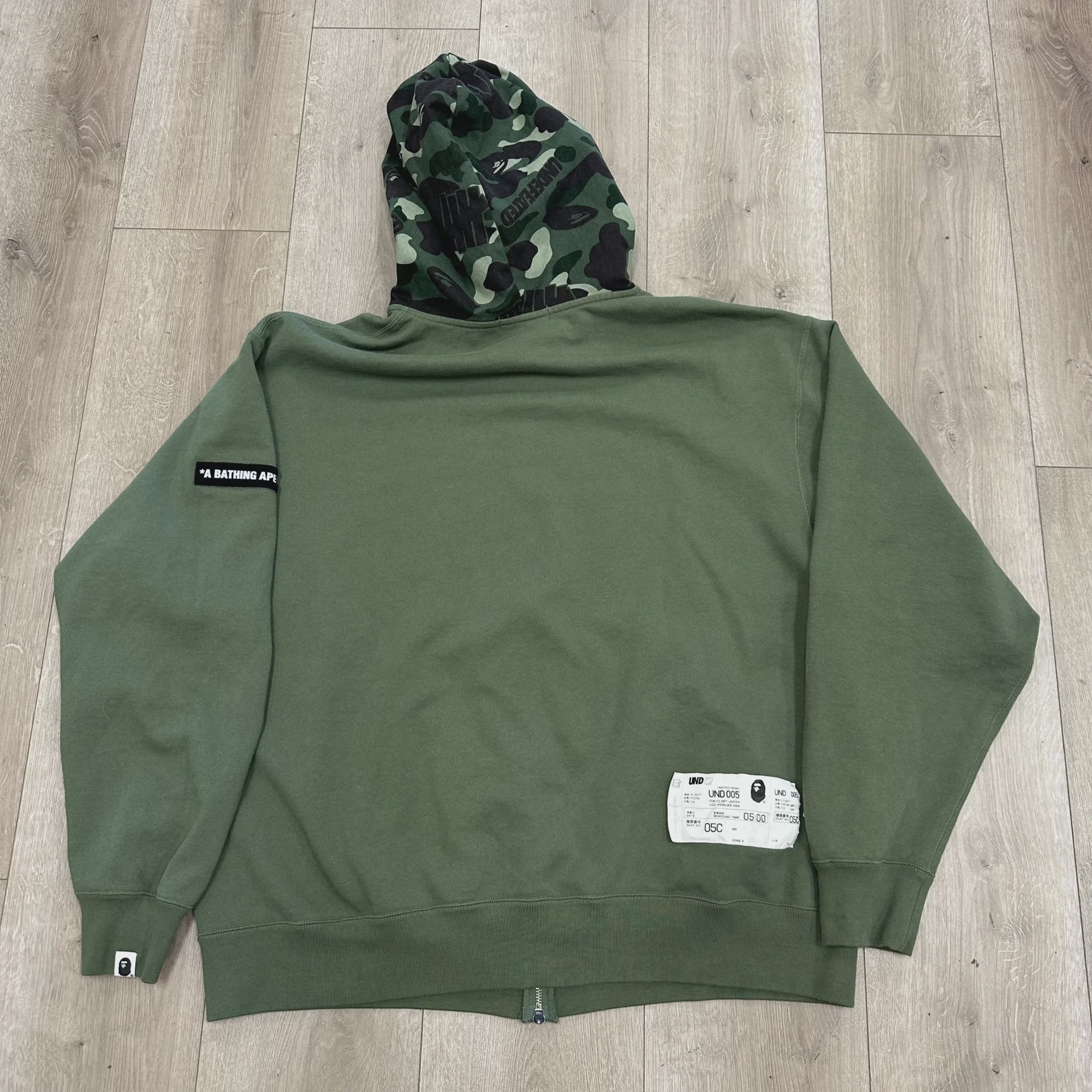 Undefeated Bape zip up • Pre-Owned [4581] - photo 4