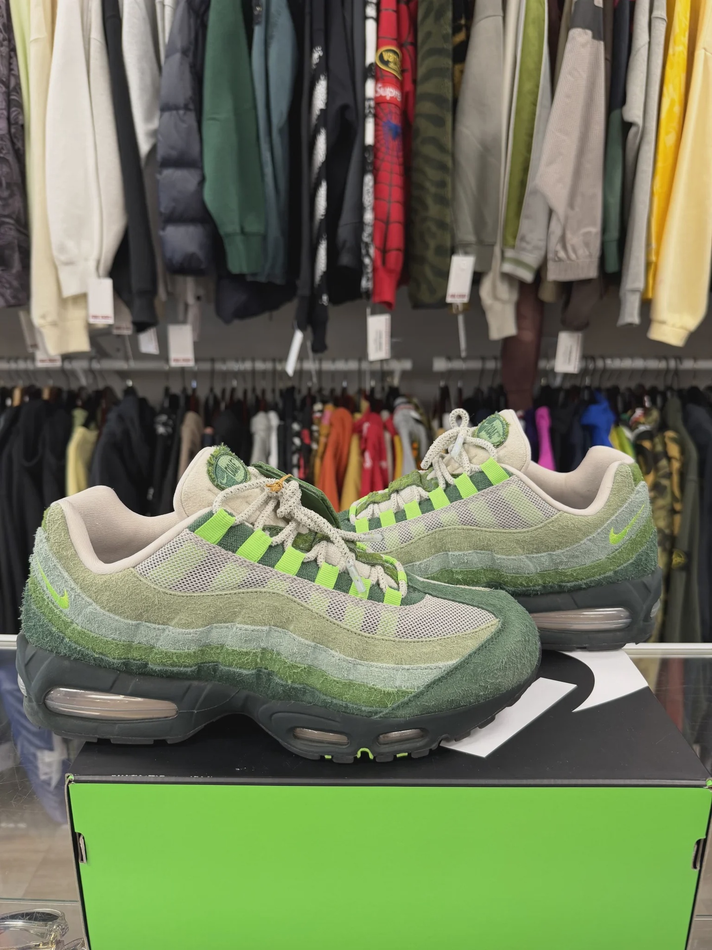 Nike Nike Air Max 95 Big Bubble Ducks of a Feather Oregon Ducks The Woods - Size US M 11