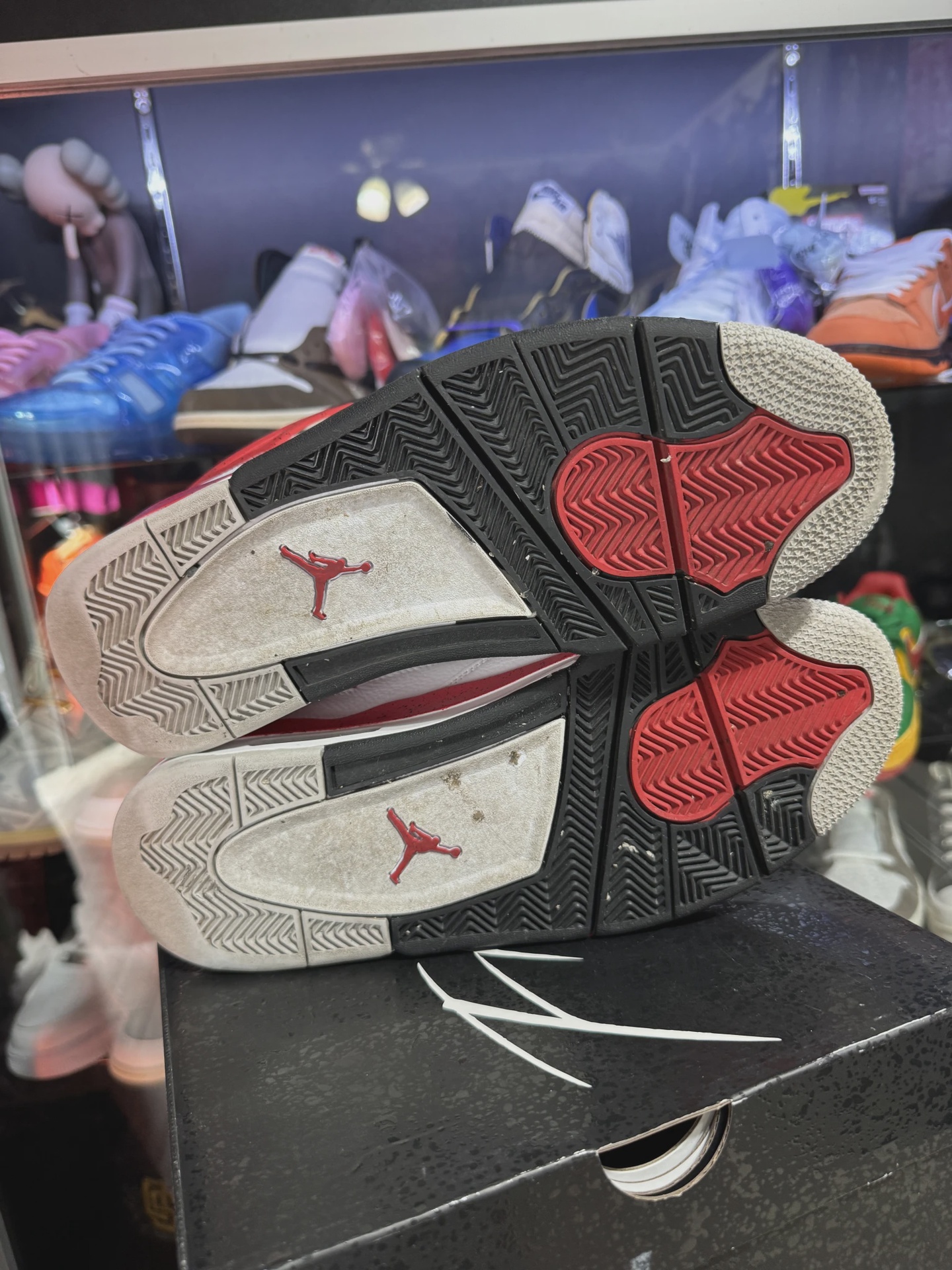 Jordan 4 Retro Red Cement • Pre-Owned [4849] 2