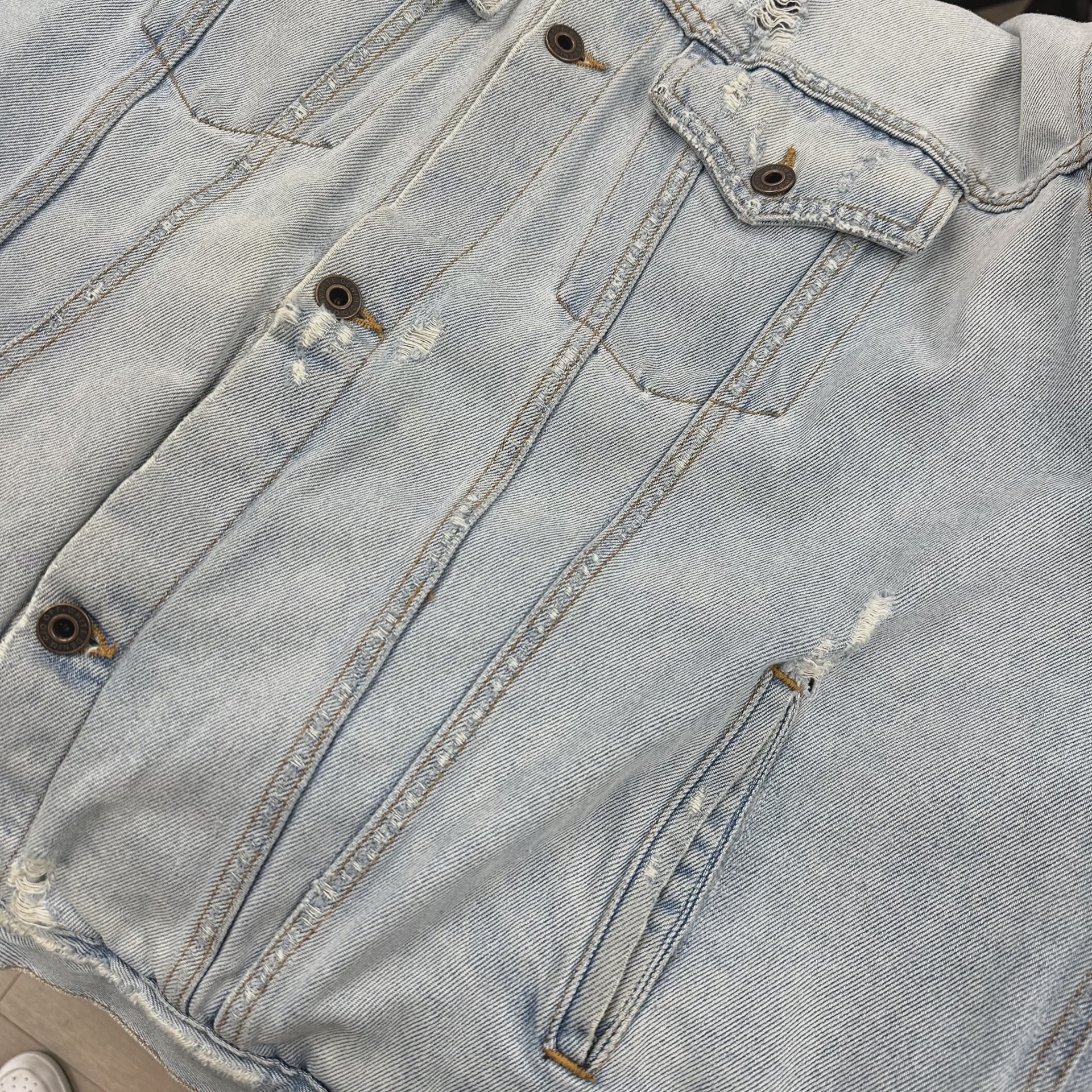 Off-White "Temperature" Denim Jacket • Pre-Owned [8353] - photo 2