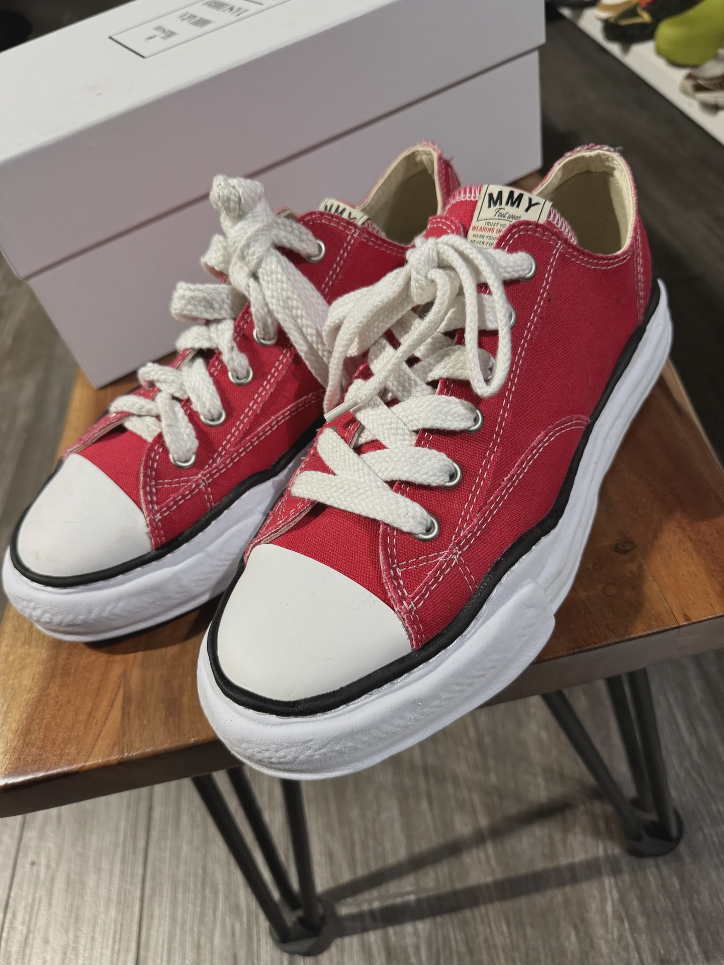 Maison Mihara Yasuhiro Maison Mihara Yasuhiro Peterson OG Sole Canvas Low Red - Size US M 13