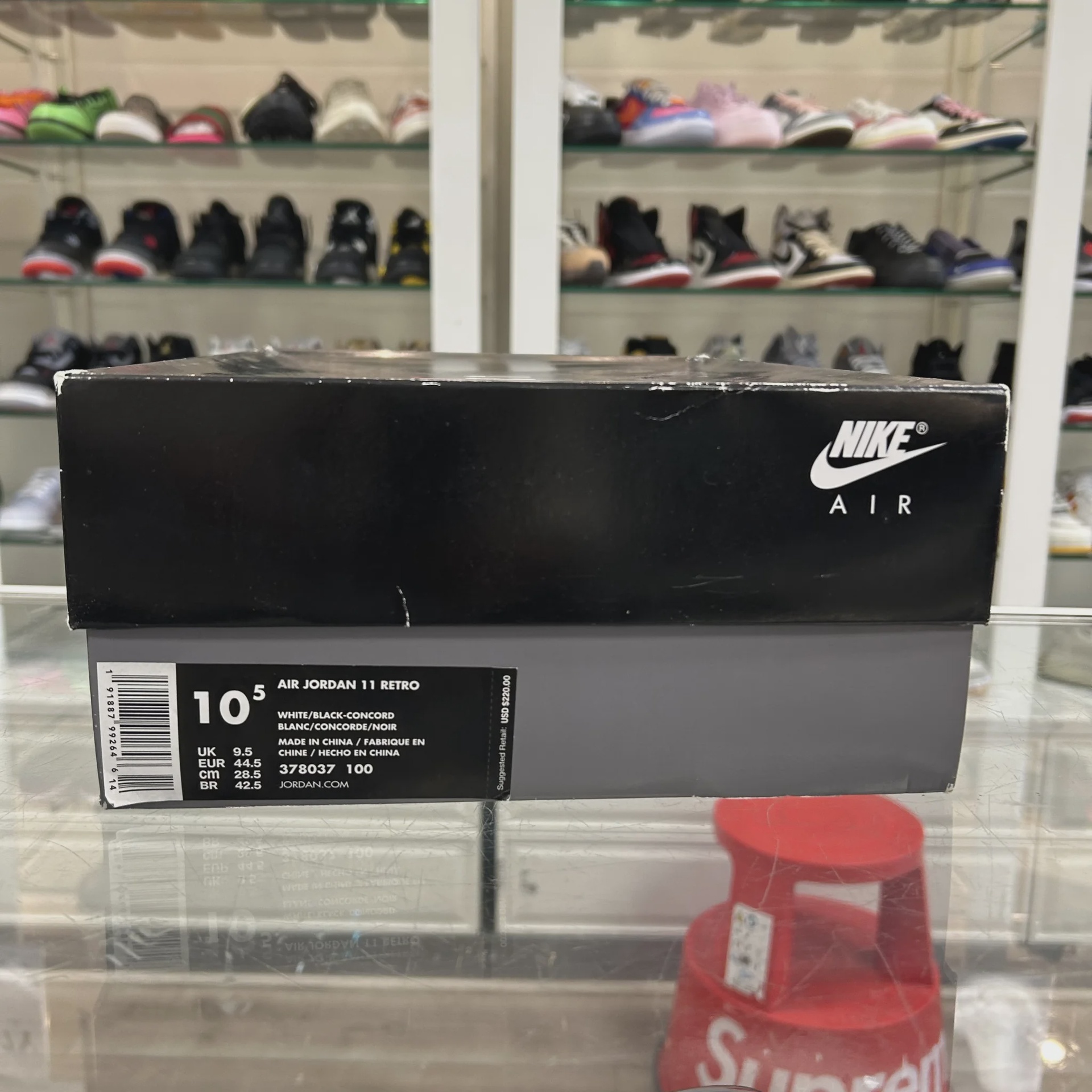 Air Jordan 11 Retro Concord (2018) • Pre-Owned [0613] - photo 6
