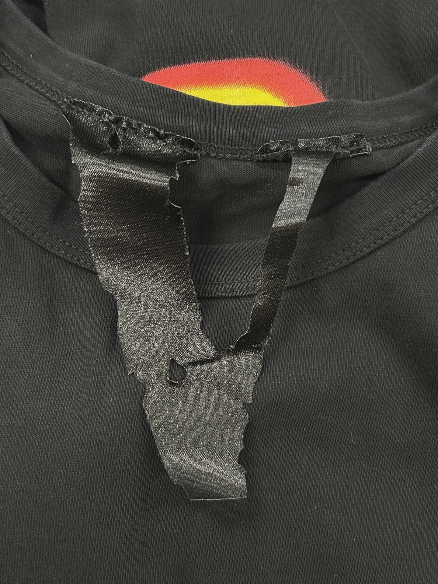 Vlone Devil Spit T-shirt • Pre-Owned [6934] 6