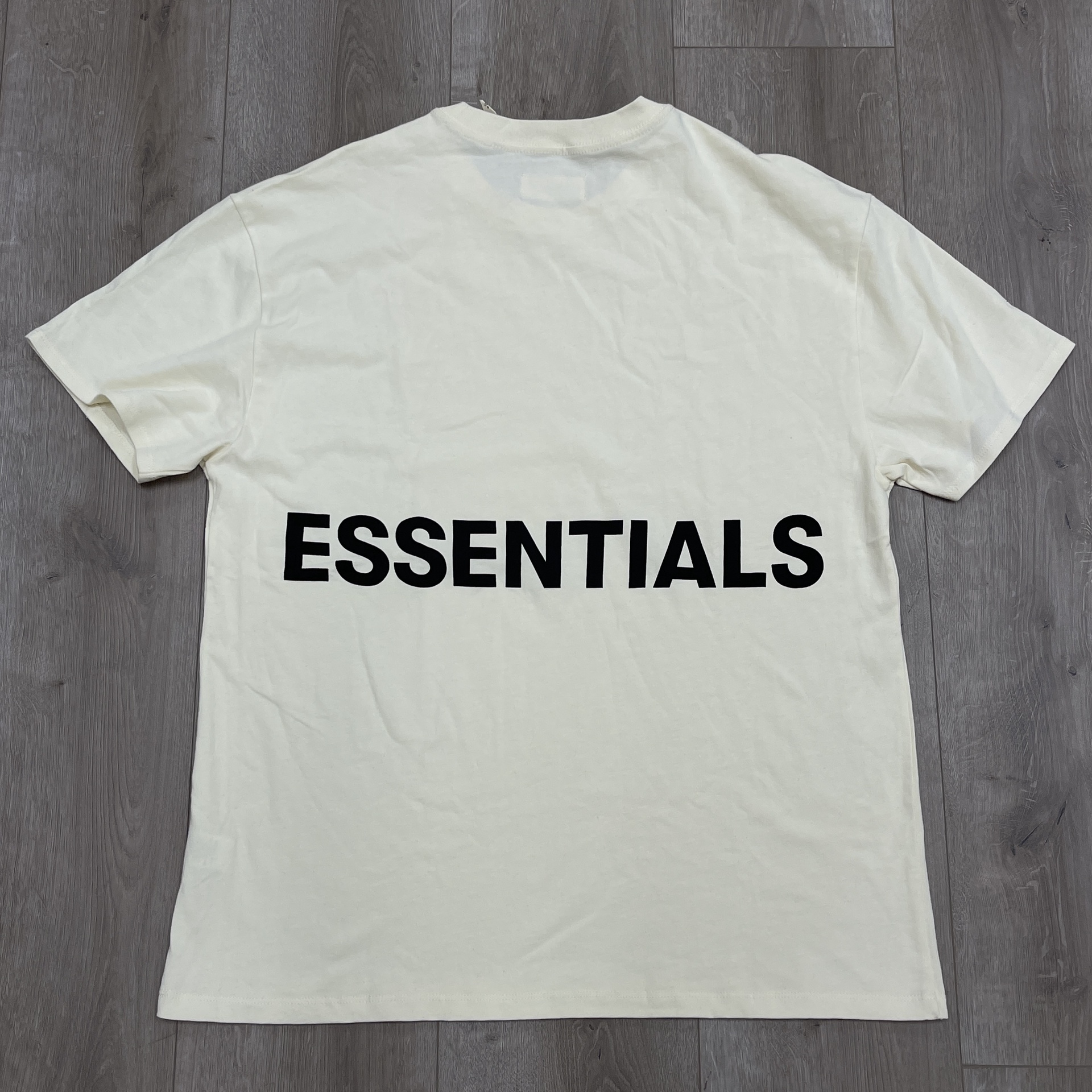 Essentials Cream Tee - Pre Owned
