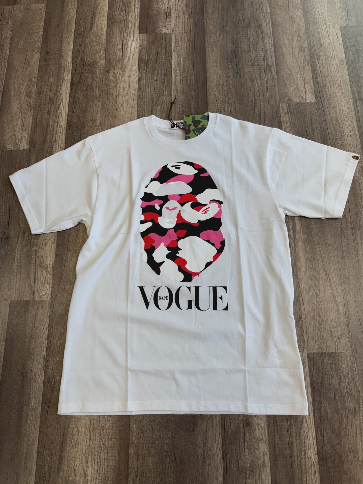 BAPE x Vogue Ape Head Tee • Brand New [2599]