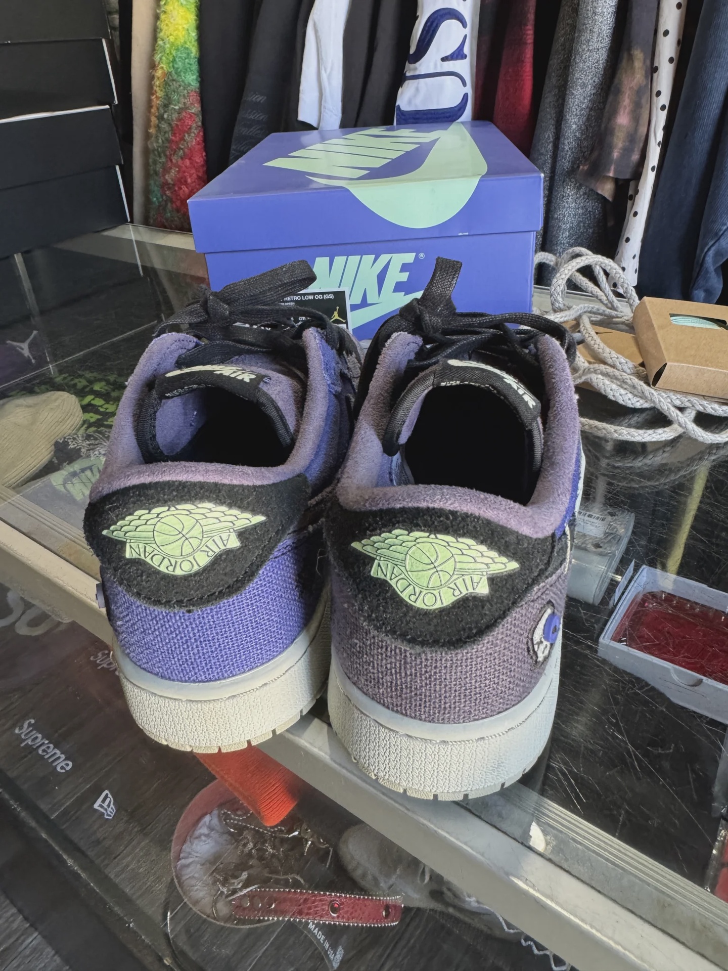 Air Jordan 1 Retro Low Original Zion Williamson Voodoo Alternate (Grade School) • Pre-Owned [8890] - photo 3