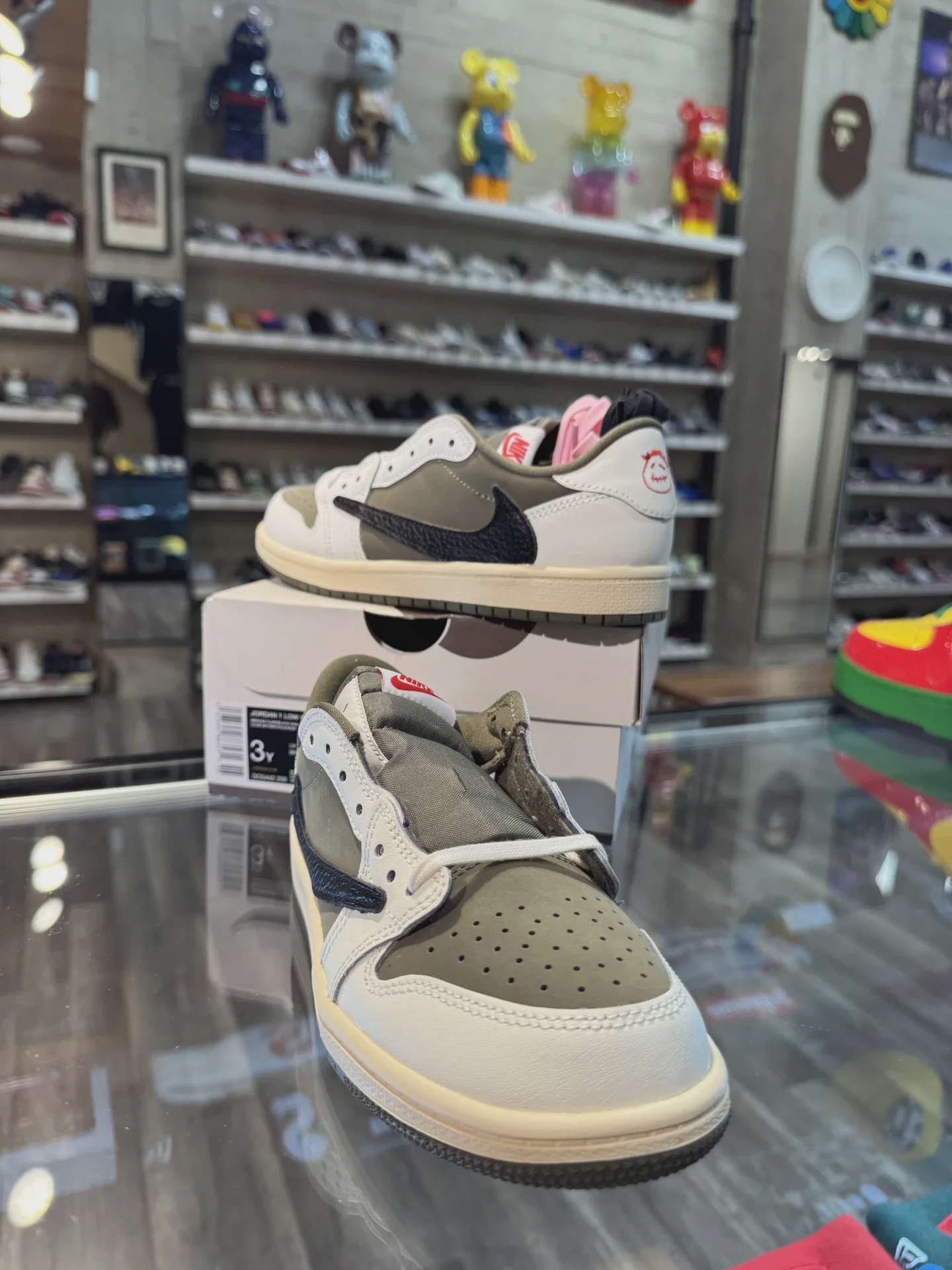 Jordan Jordan 1 Retro Low OG SP Travis Scott Medium Olive (PS) - Size US Y 3