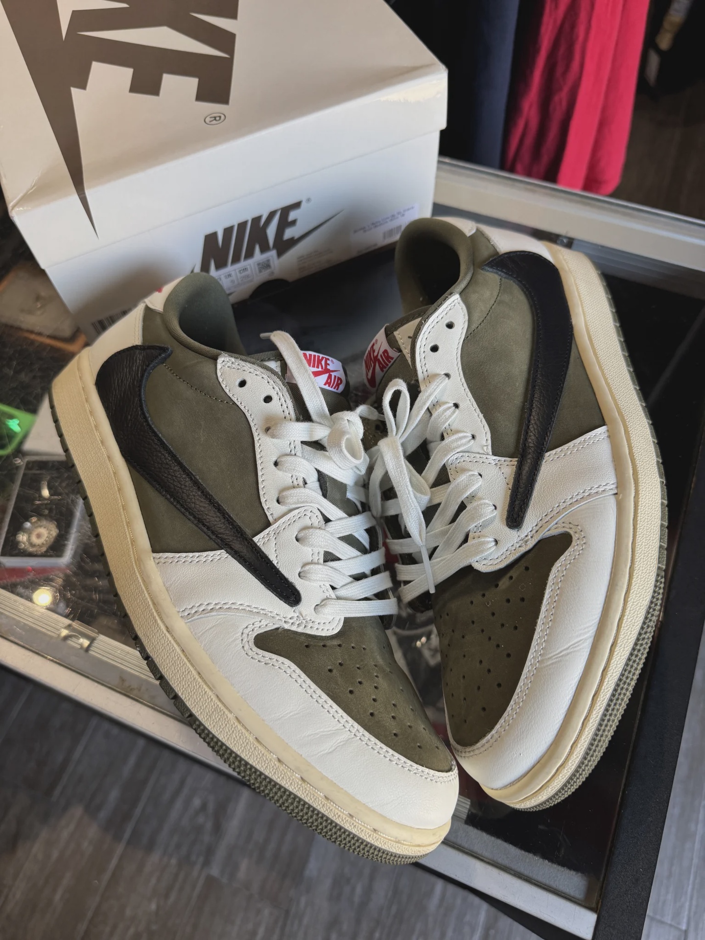 Jordan Air Jordan 1 Retro Low Original SP Travis Scott Medium Olive - Size US M 10