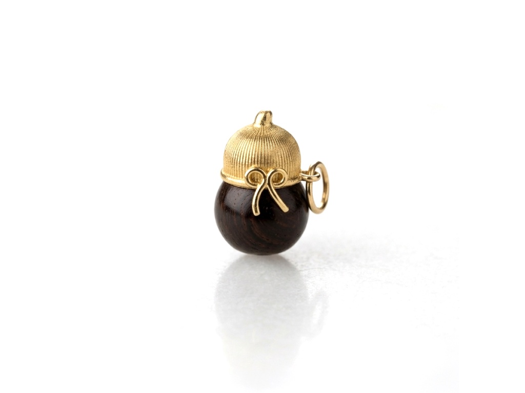 Sandalwood Silver Gourd Charm