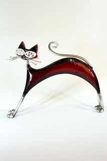 Red or black Stretching Cat